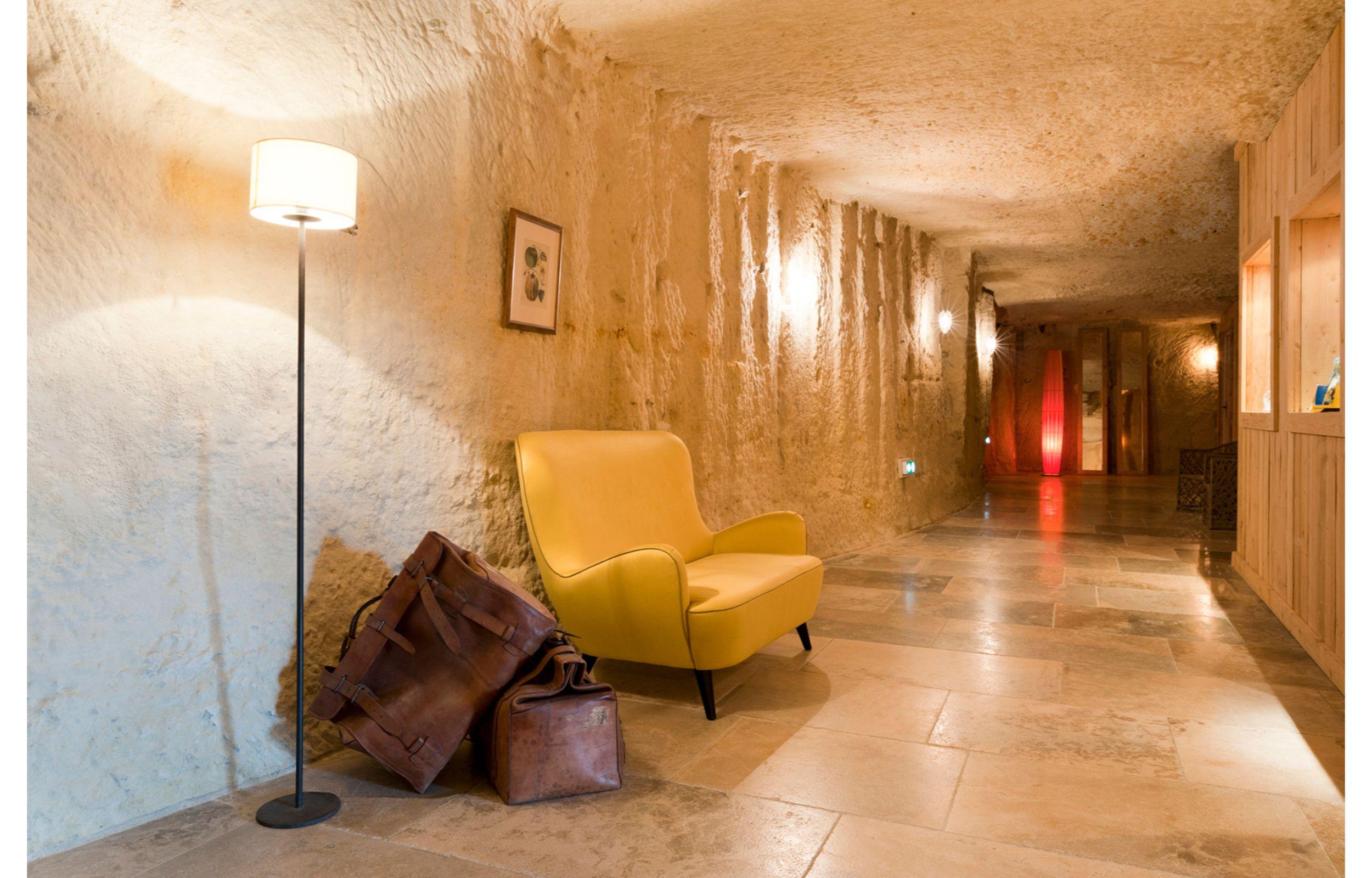 Vista Lobby Château de Perreux, The Originals Collection