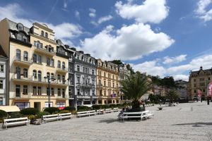 Alojamiento - ASTORIA Hotel & Medical Spa