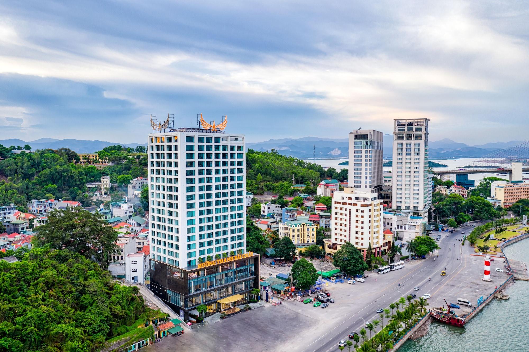 Vista Exterior Muong Thanh Grand Bai Chay Hotel