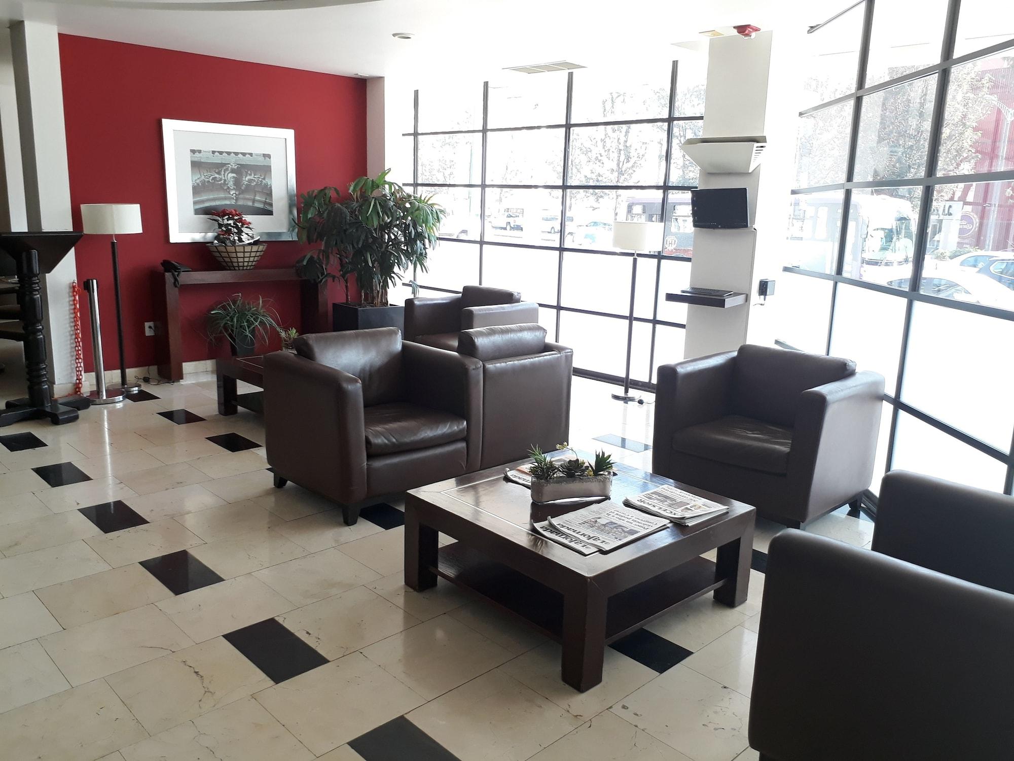 Vista Lobby Hotel & Suites PF