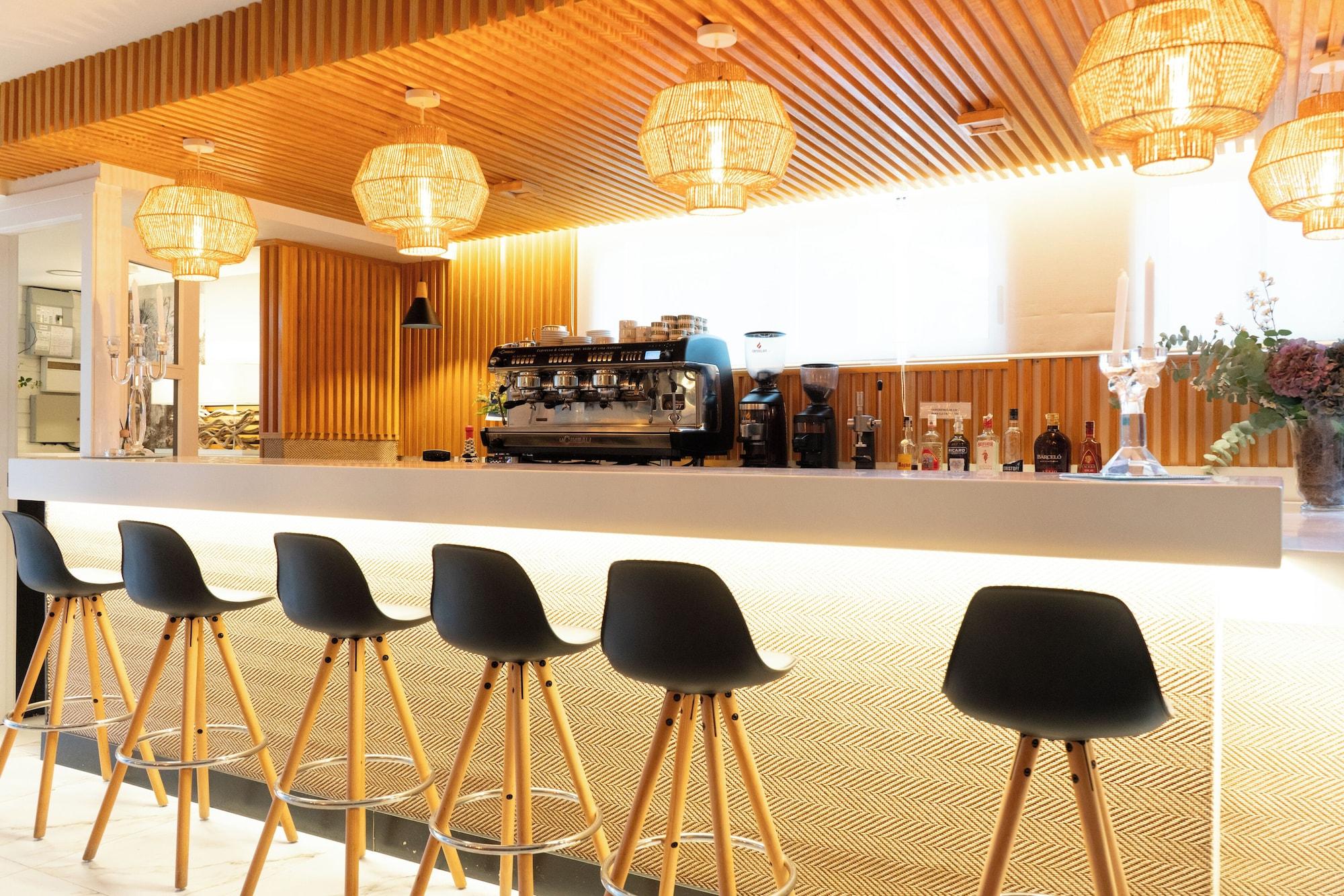 Bar/Salón Hotel Don Diego