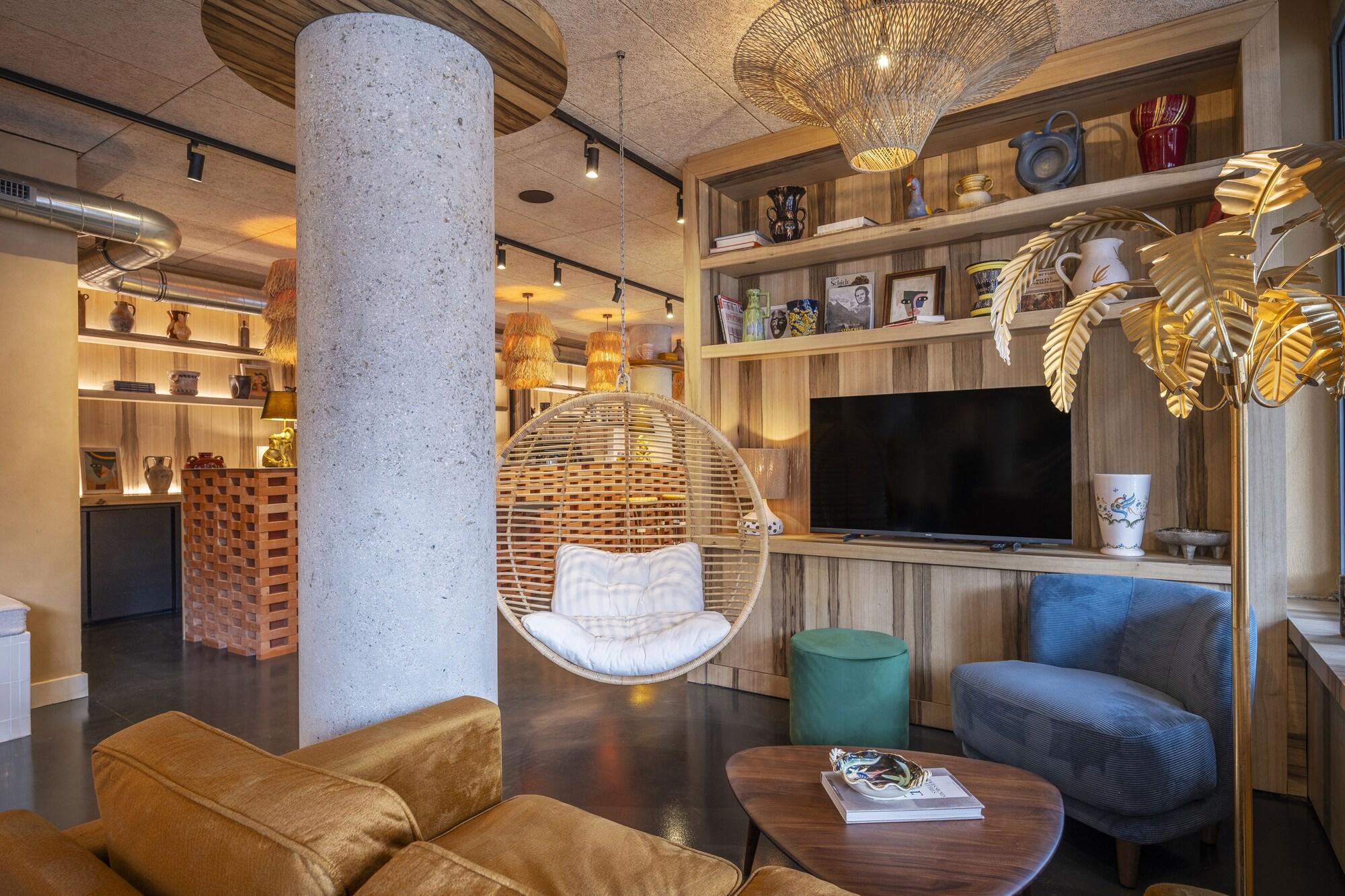 Vista Lobby Kopster Hotel Paris Porte de Versailles