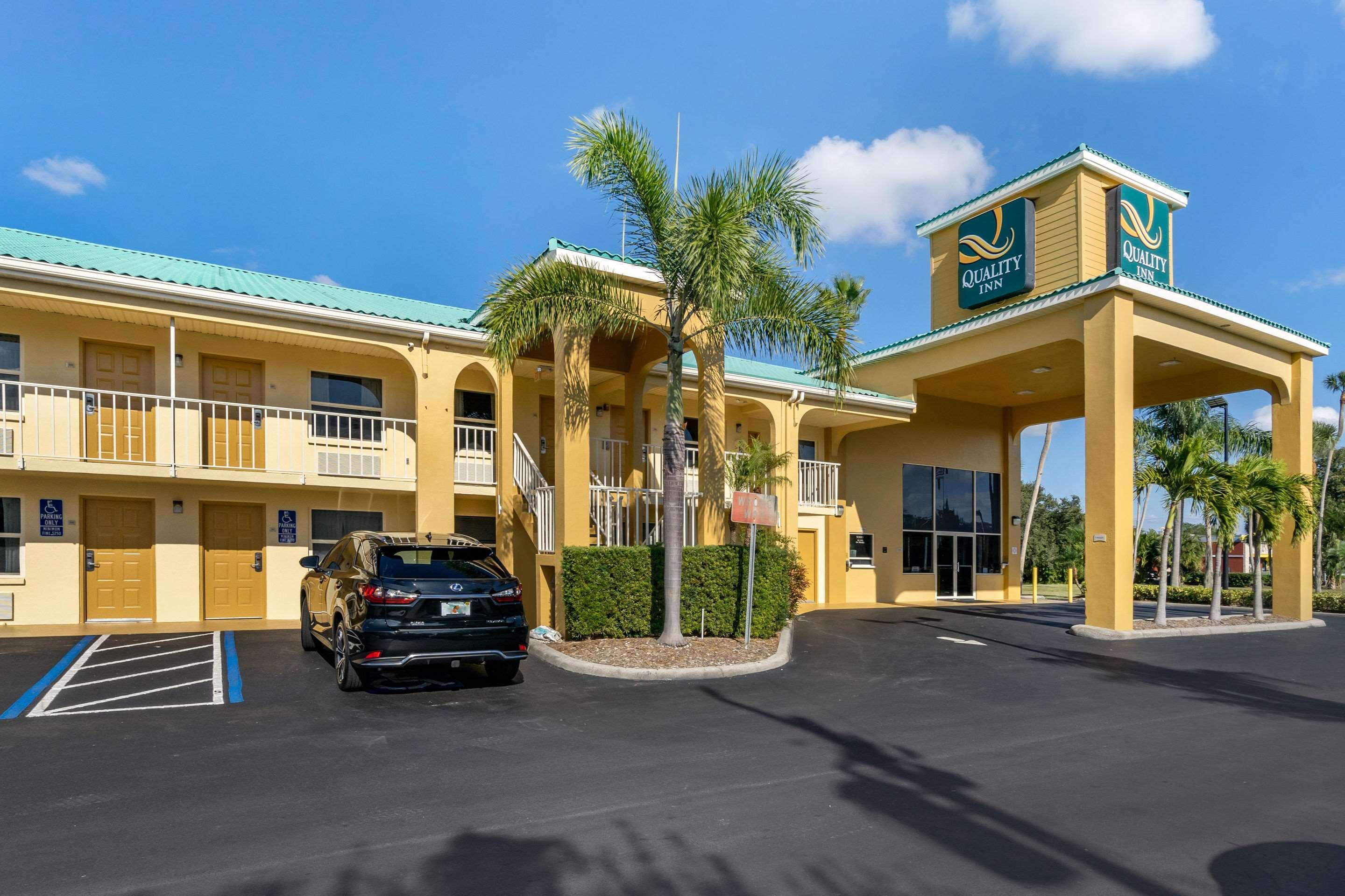 Vista Exterior Quality Inn Bradenton North I-75