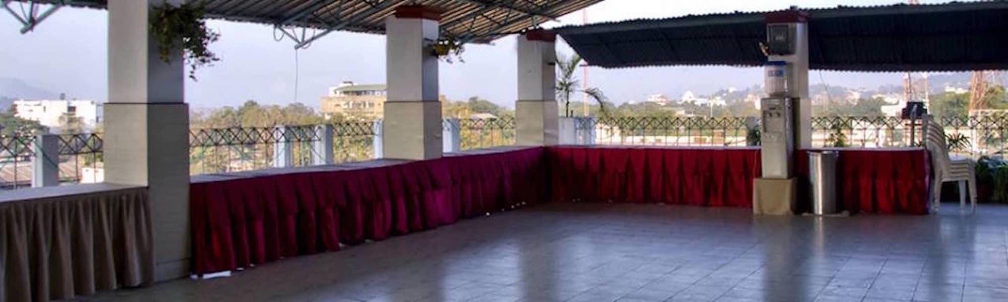 Vista Exterior Hotel Prag Continental