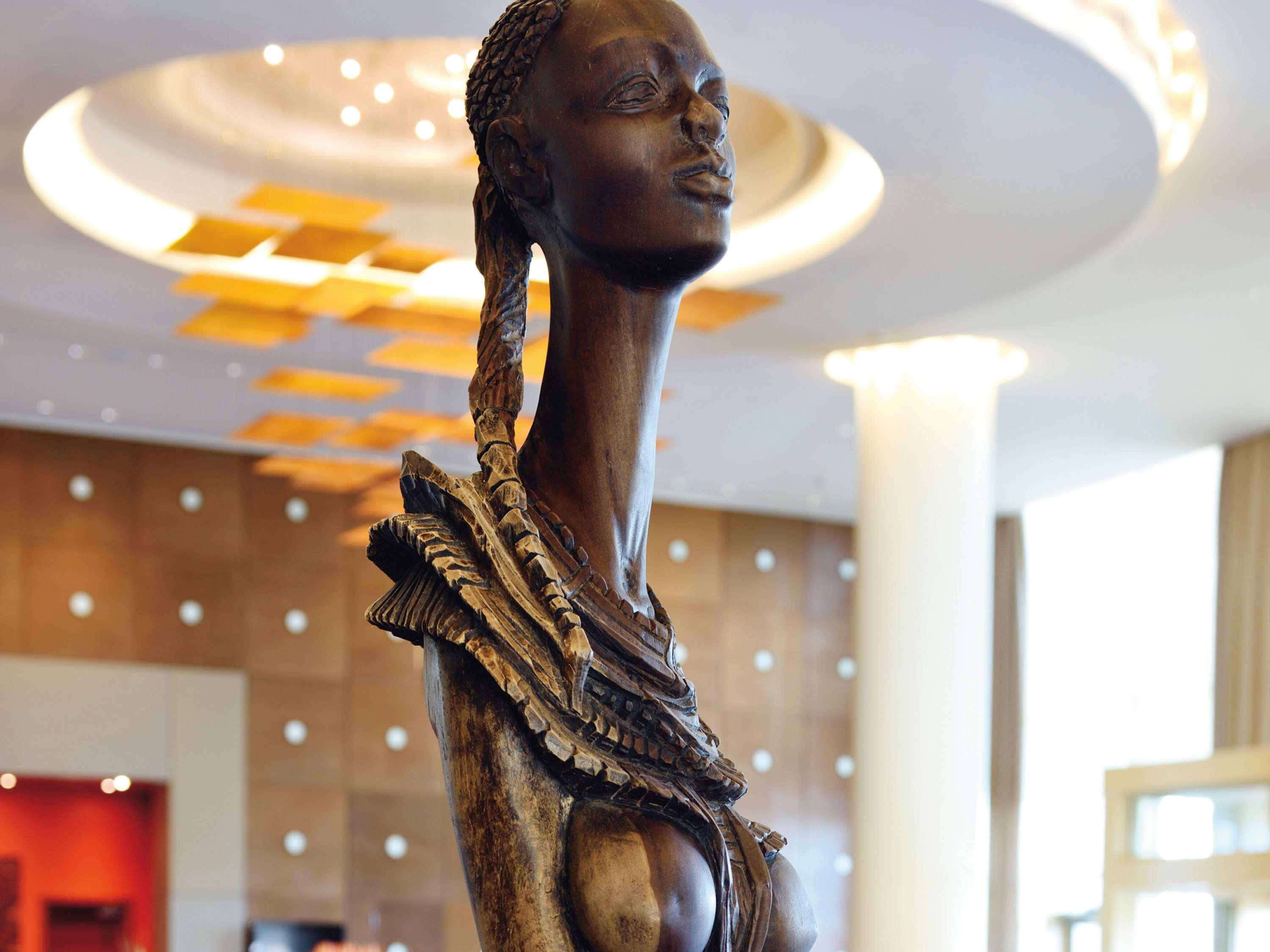 Vista Lobby Mövenpick Ambassador Hotel Accra