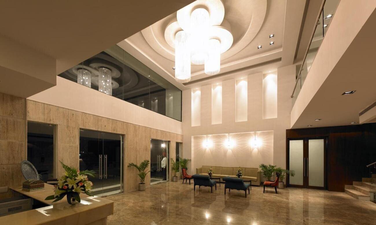 Vista Lobby Hotel Paradise