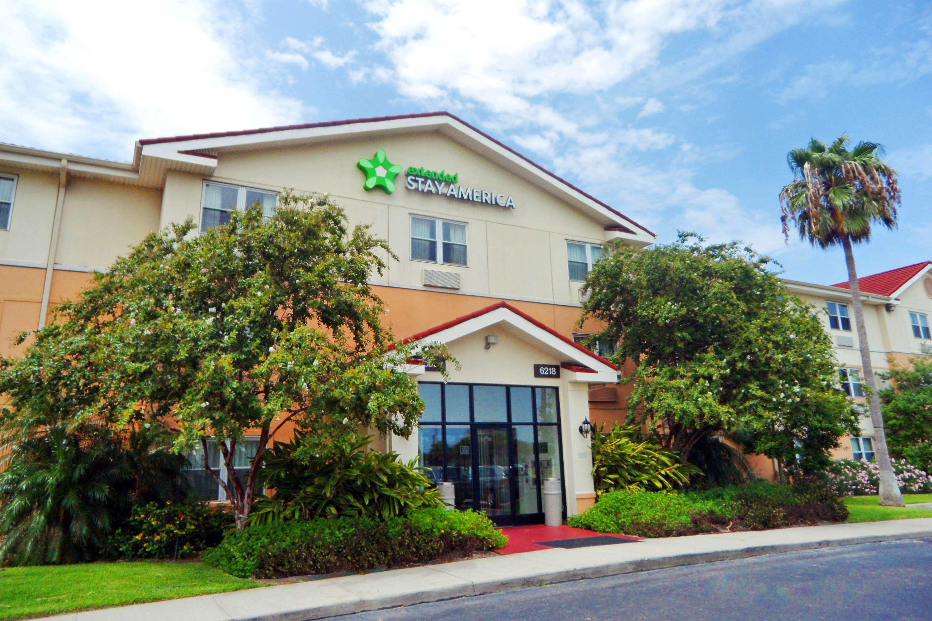 Vista Exterior Extended Stay America Suites Corpus Christi Staples