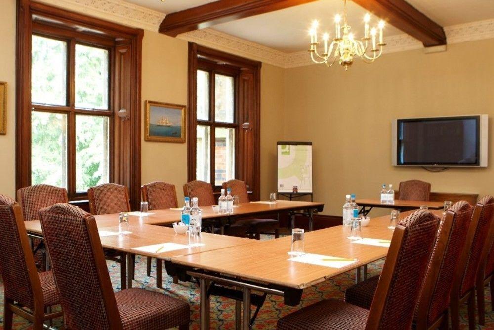 Sala de Reuniones Brownsover Hall Hotel