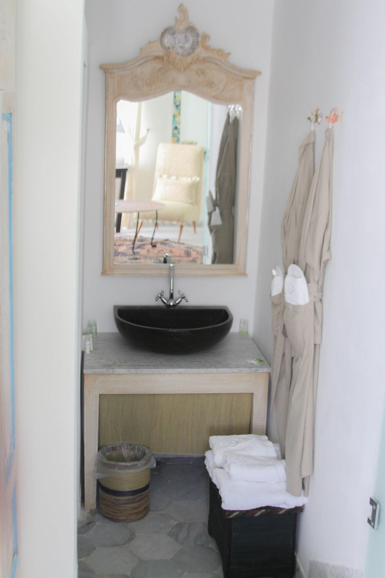 Equipamiento de Habitación Dar Ben Gacem Kahia