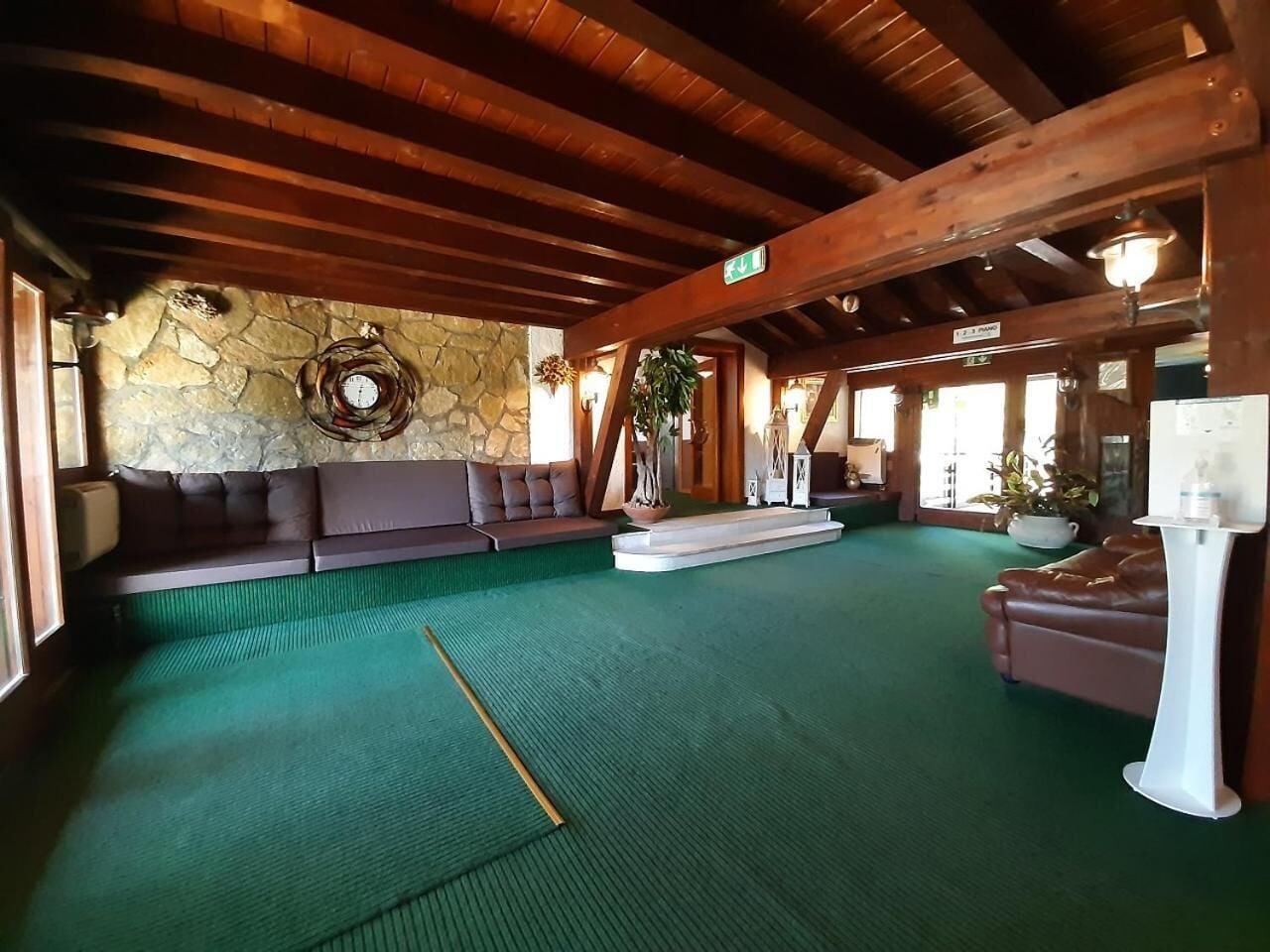 Instalaciones Recreativas Hotel Orso Bianco