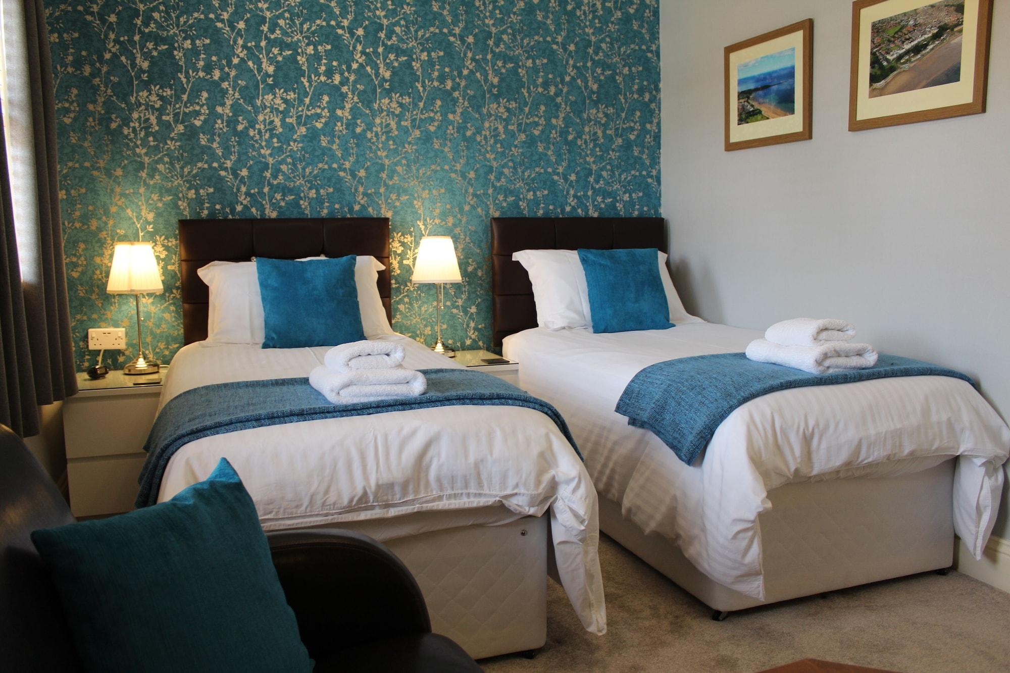Varios Athol Guest House