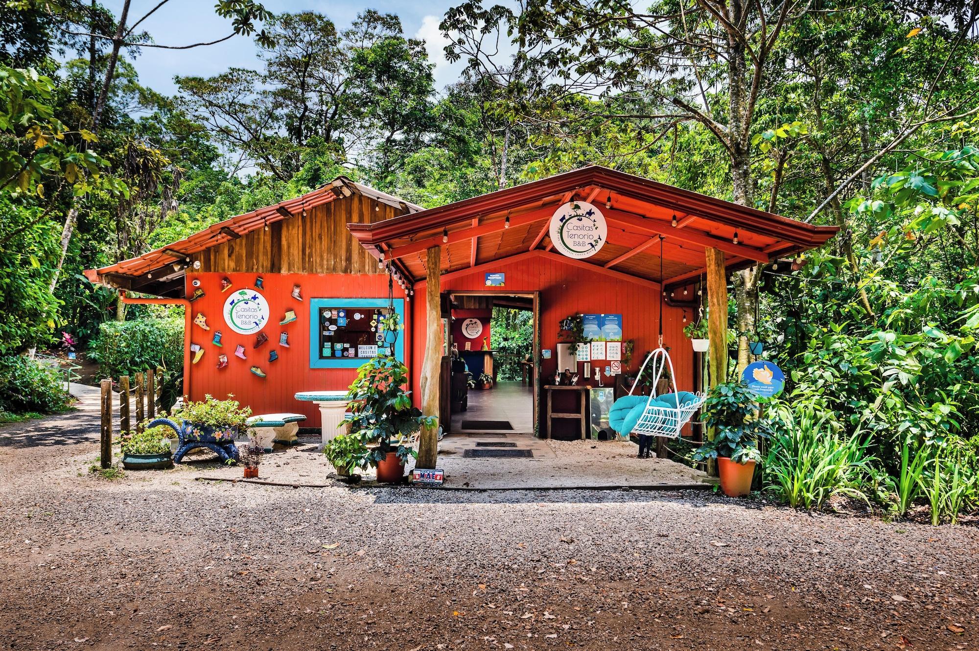Vista Exterior Casitas Tenorio B&B
