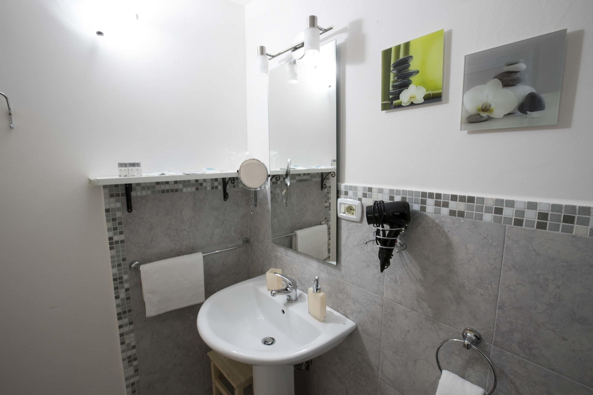 Equipamiento de Habitación Dimora Novecento