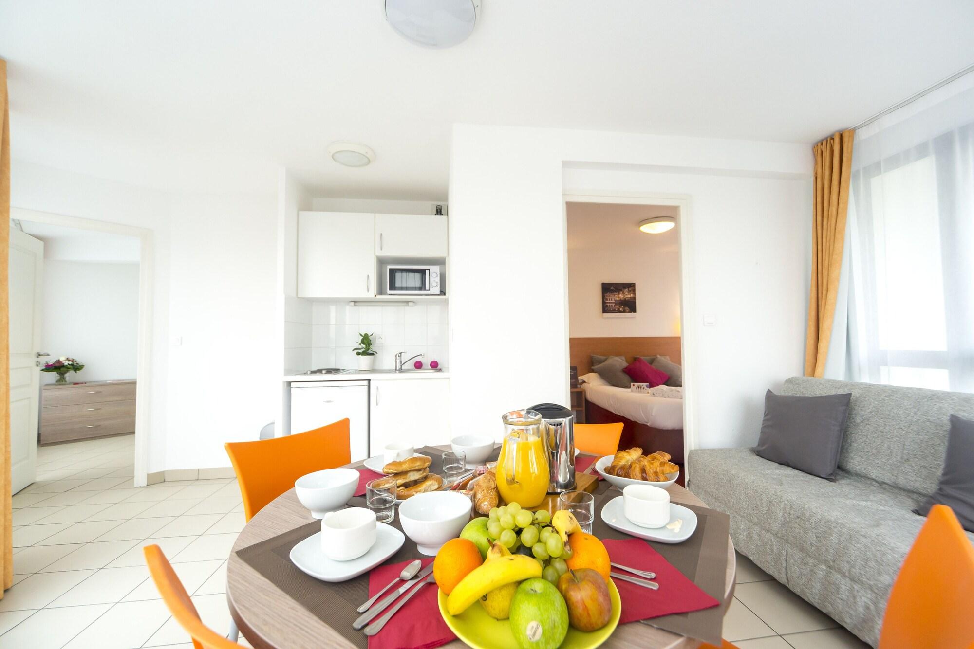 Varios Cerise Strasbourg