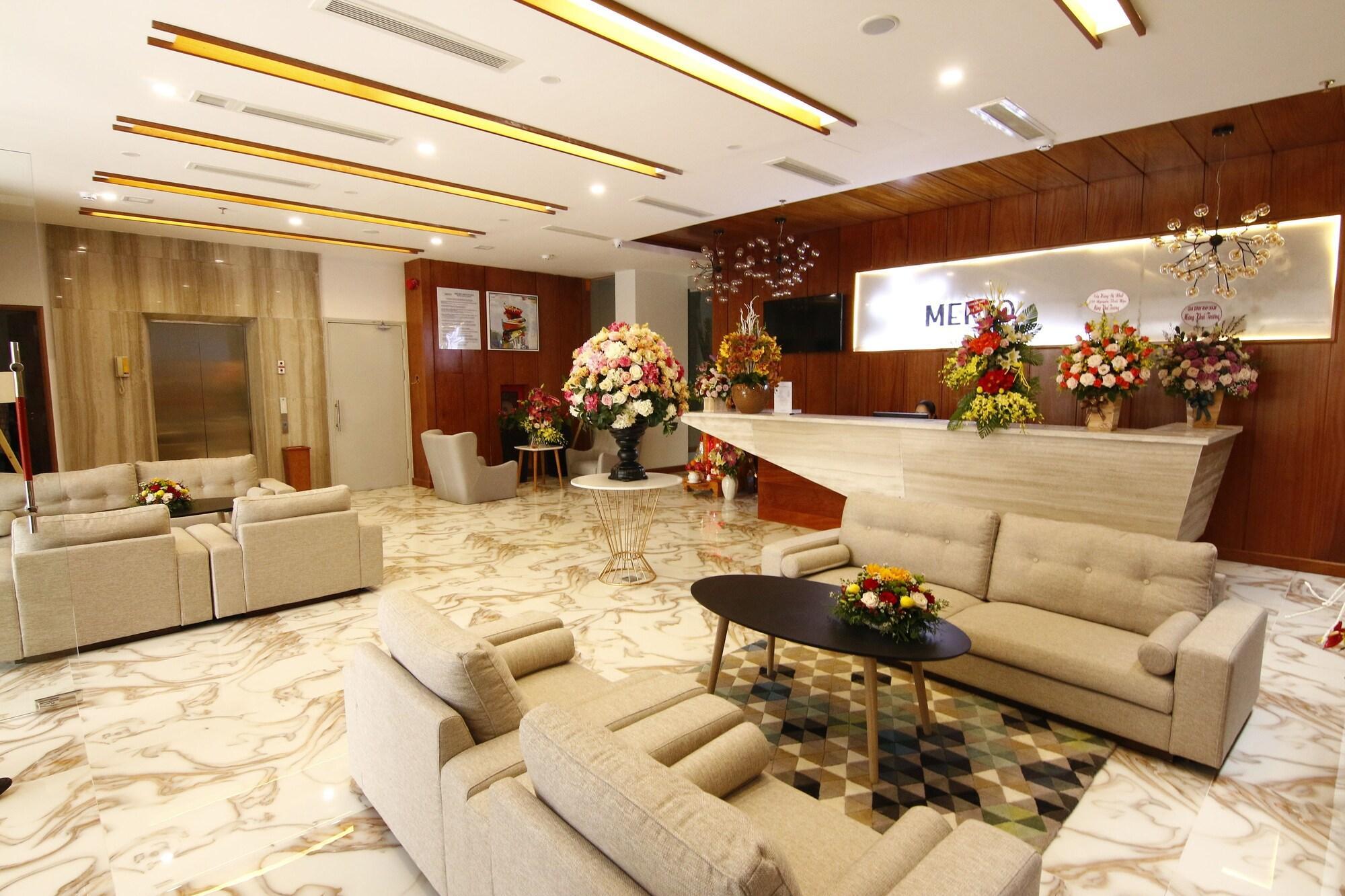 Vista Lobby Mento Hotel