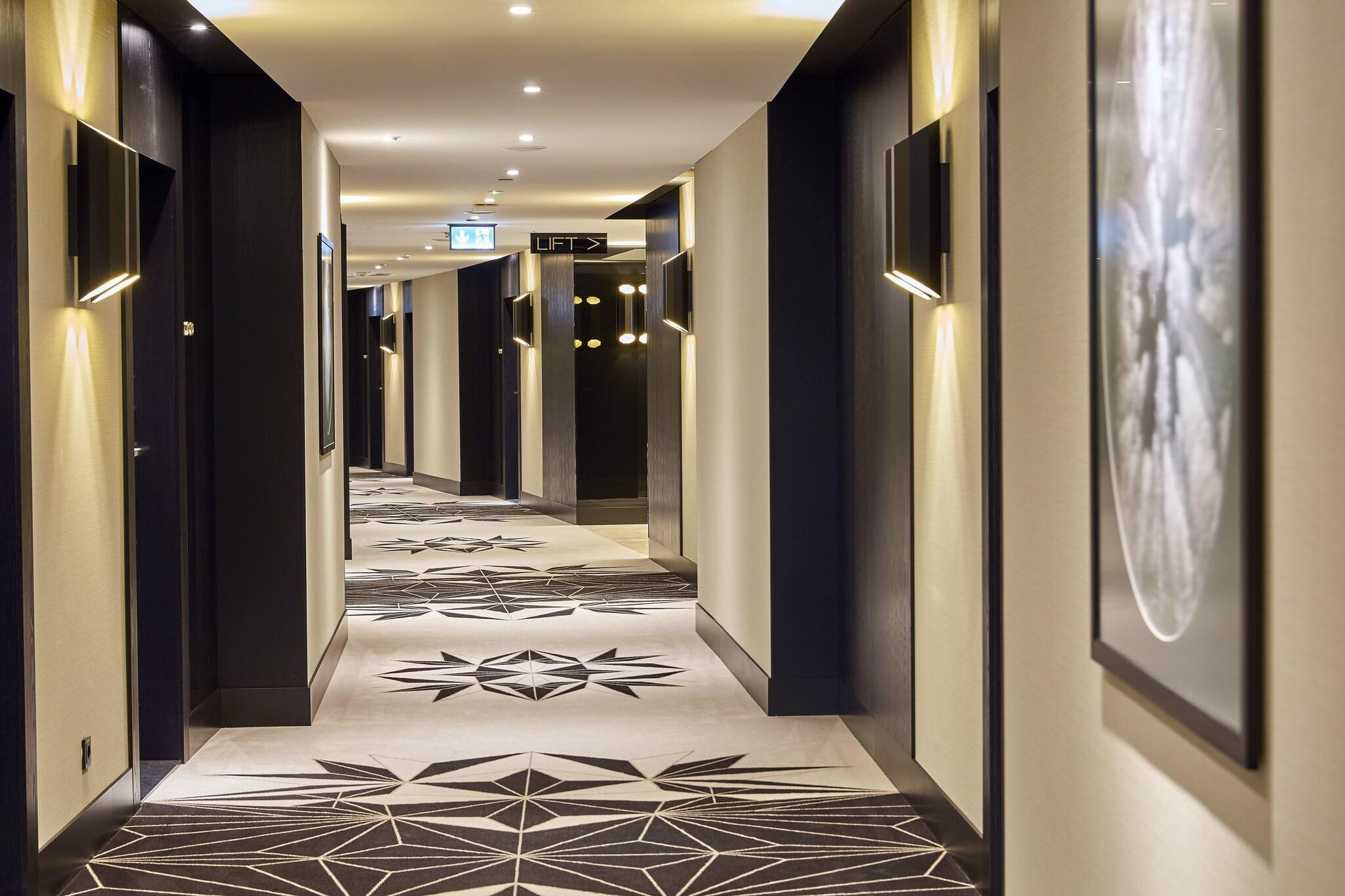 Vista Lobby Hilton Tallinn Park