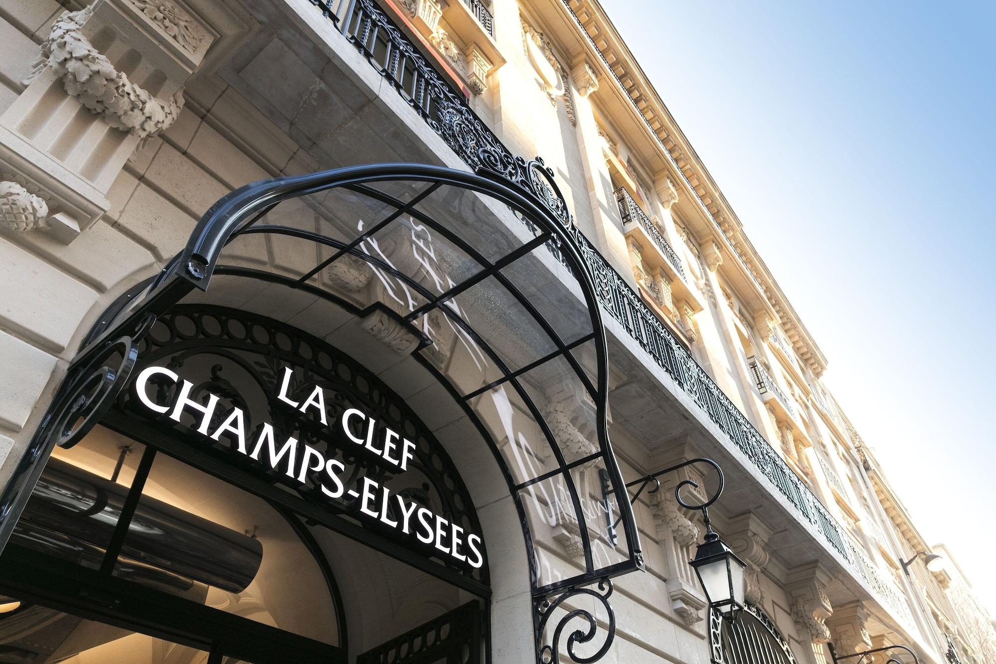 Vista Exterior La Clef Champs-Élysées Paris by The Crest Collection