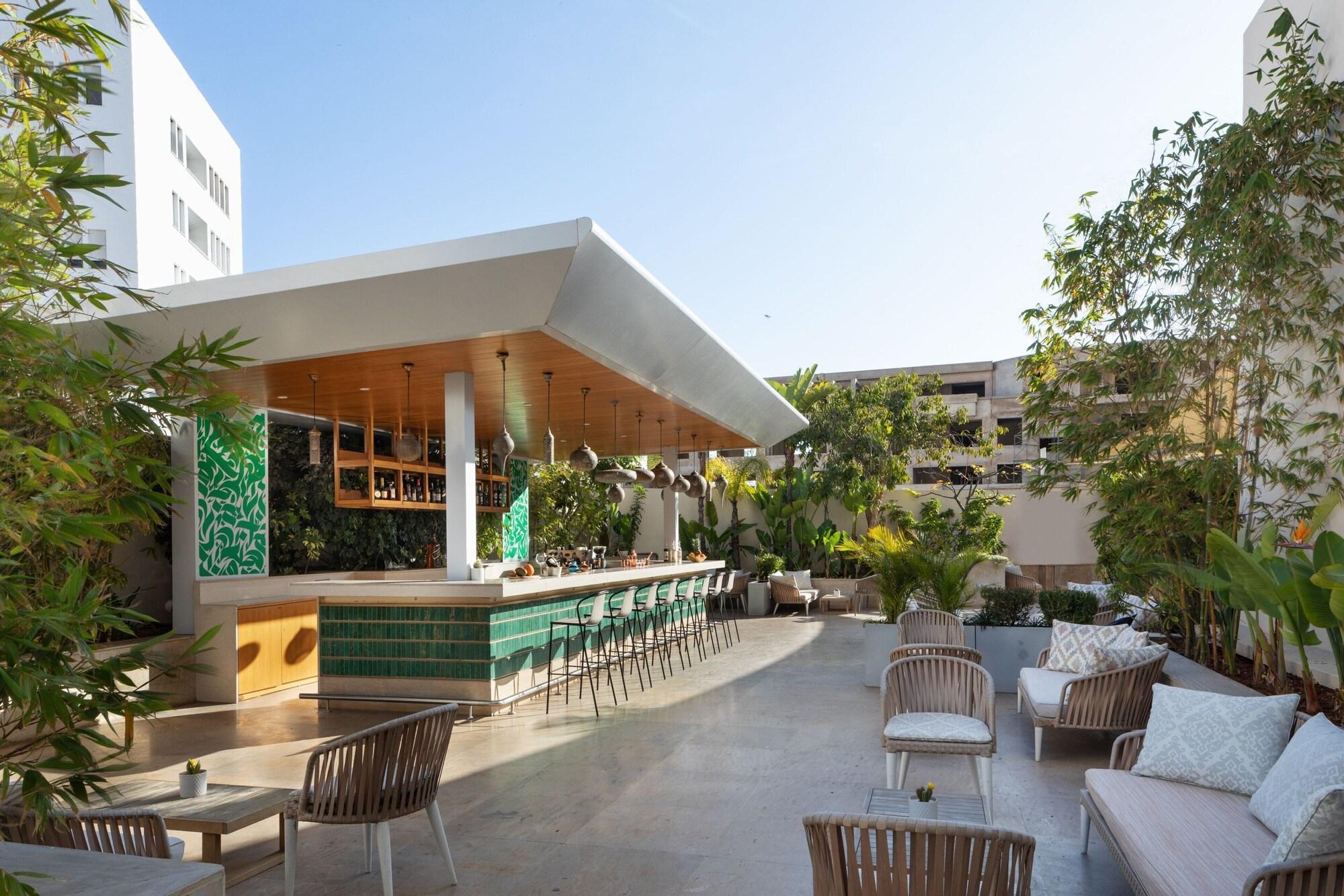 Bar/Salón Casablanca Marriott Hotel