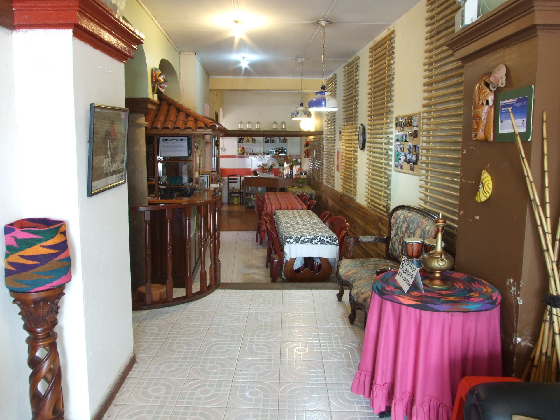 Vista Lobby Hostal Quito Cultural