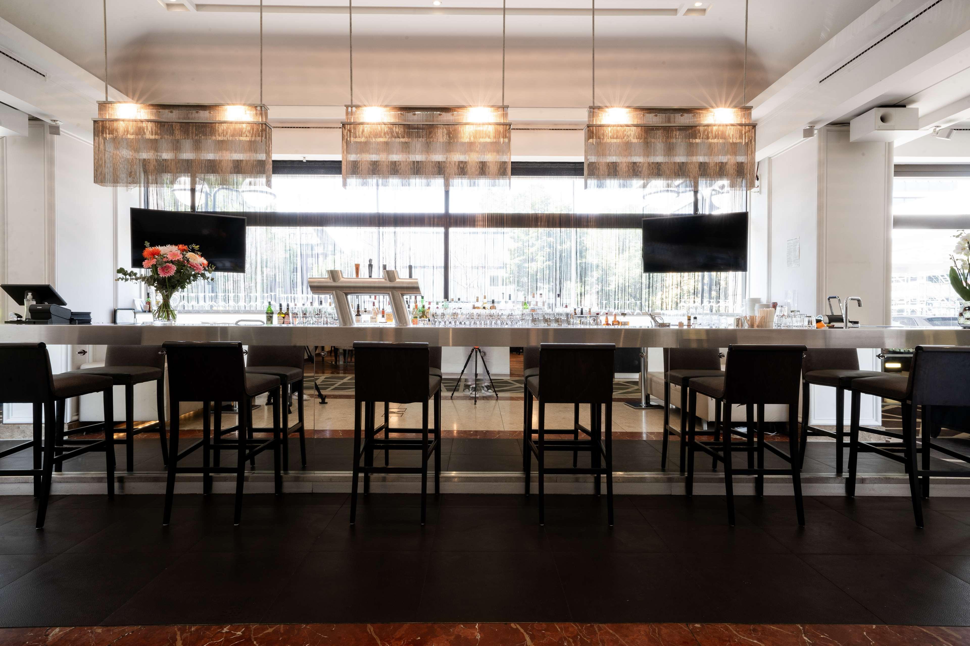 Bar/Salón Radisson Blu Conference Hotel, Düsseldorf