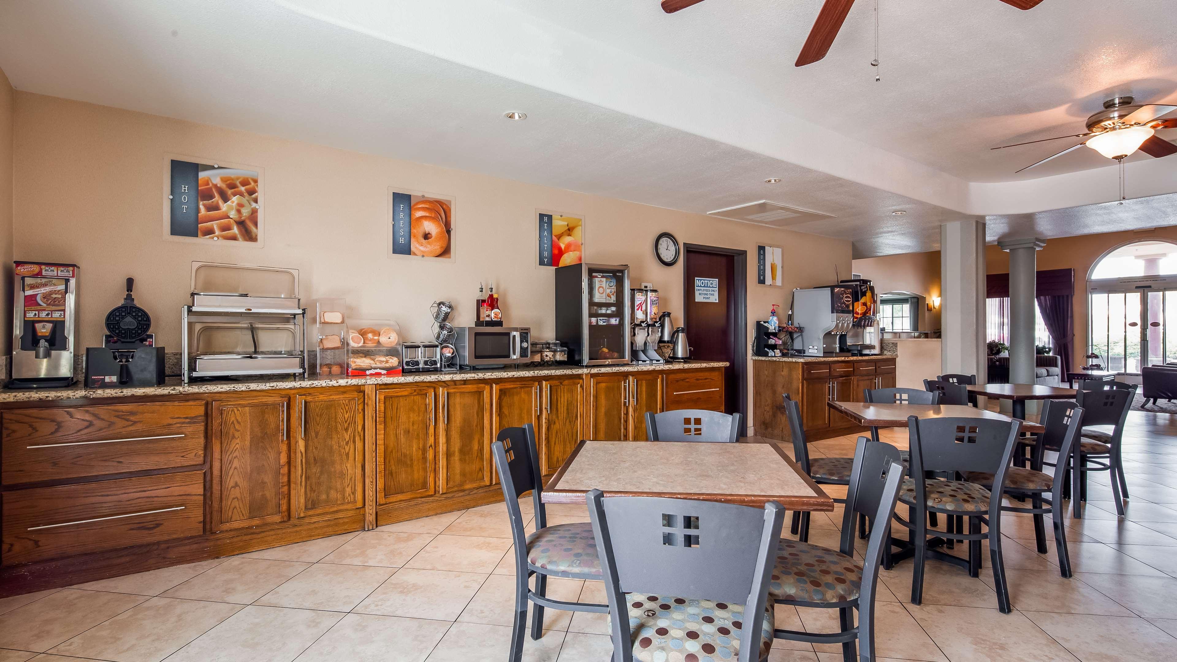Restaurant Best Western Plus Main Street Inn