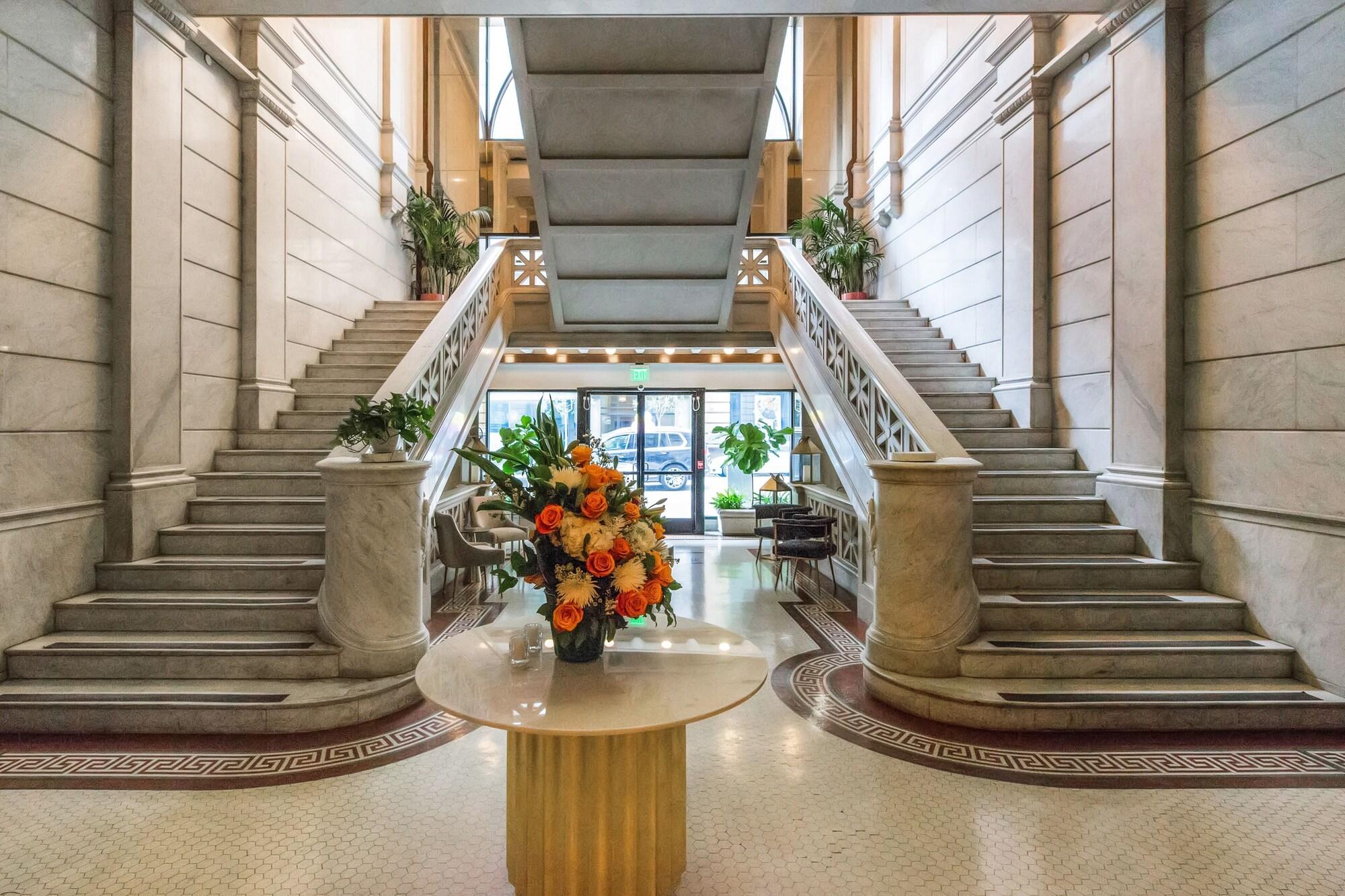 Comodidades del Alojamiento Oneluxstay At HWH LA Downtown