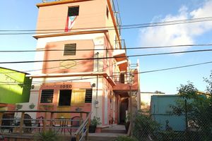 Alojamiento - Casa Santurce - Hostel