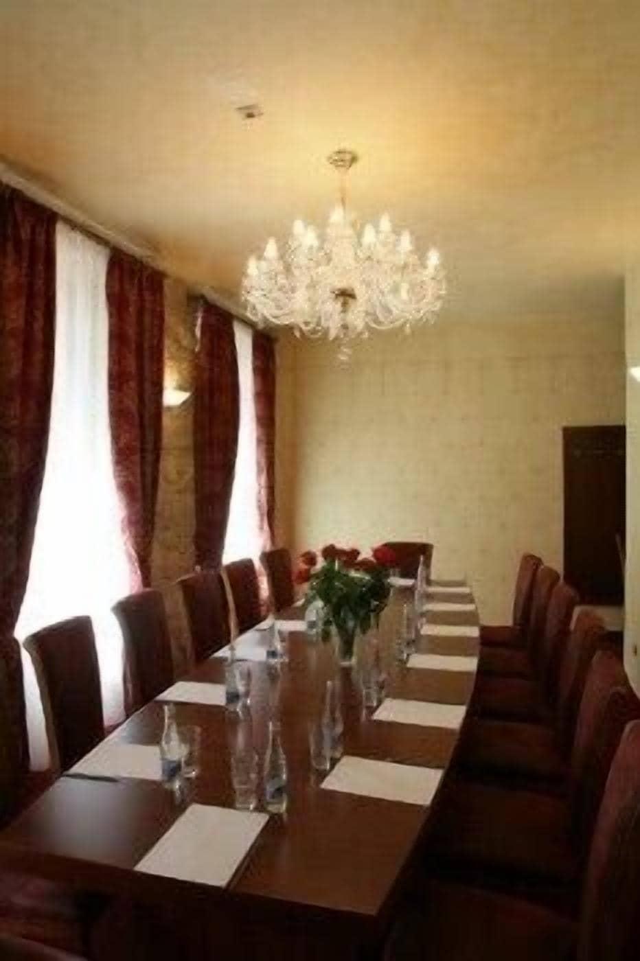 Sala de Reuniones Hotel Rous