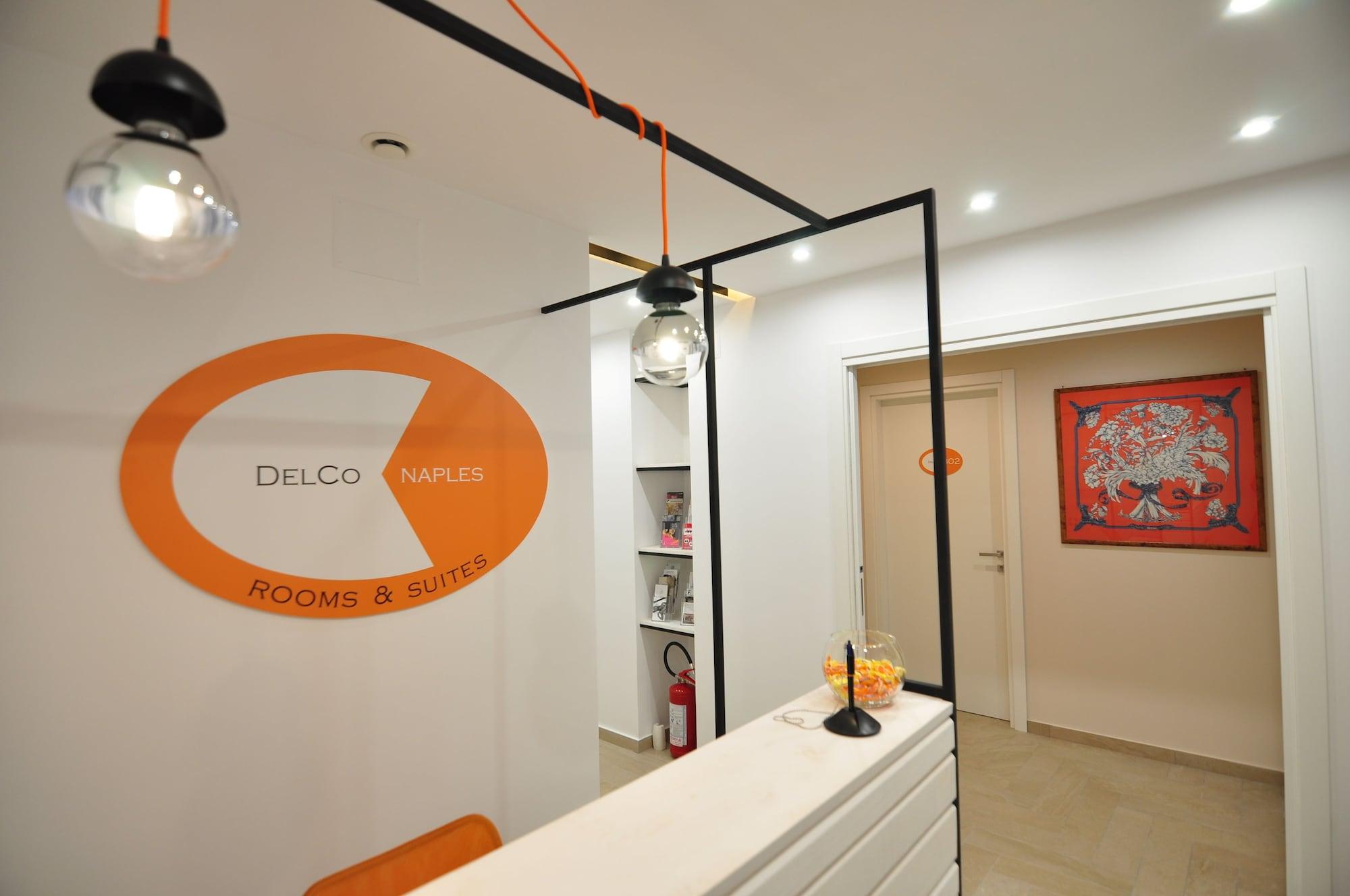 Vista Lobby Delco Naples