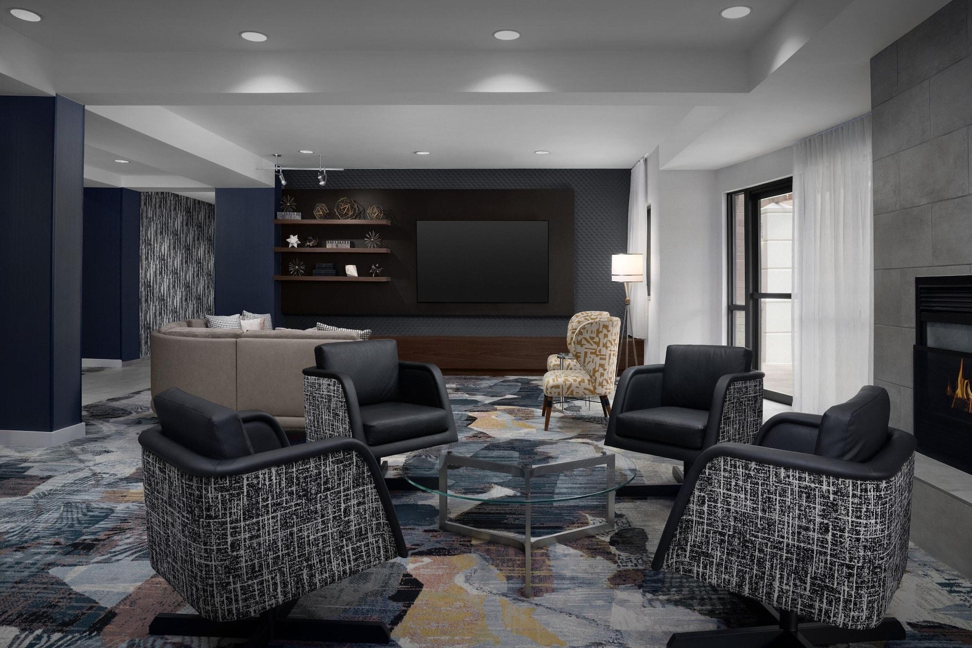 Vista Lobby Courtyard by Marriott Dallas Addison/Quorum Drive