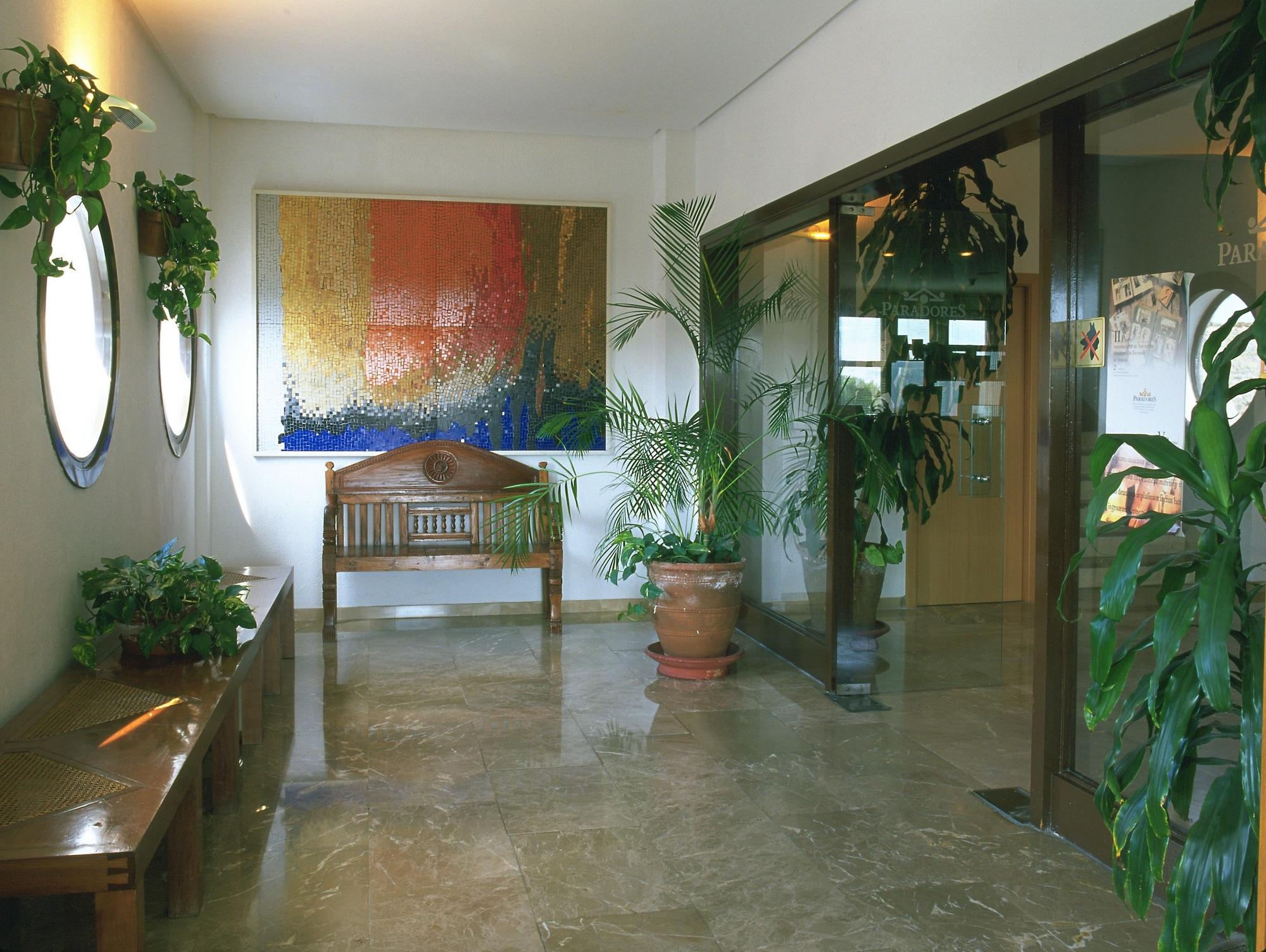 Vista Lobby Parador De Melilla