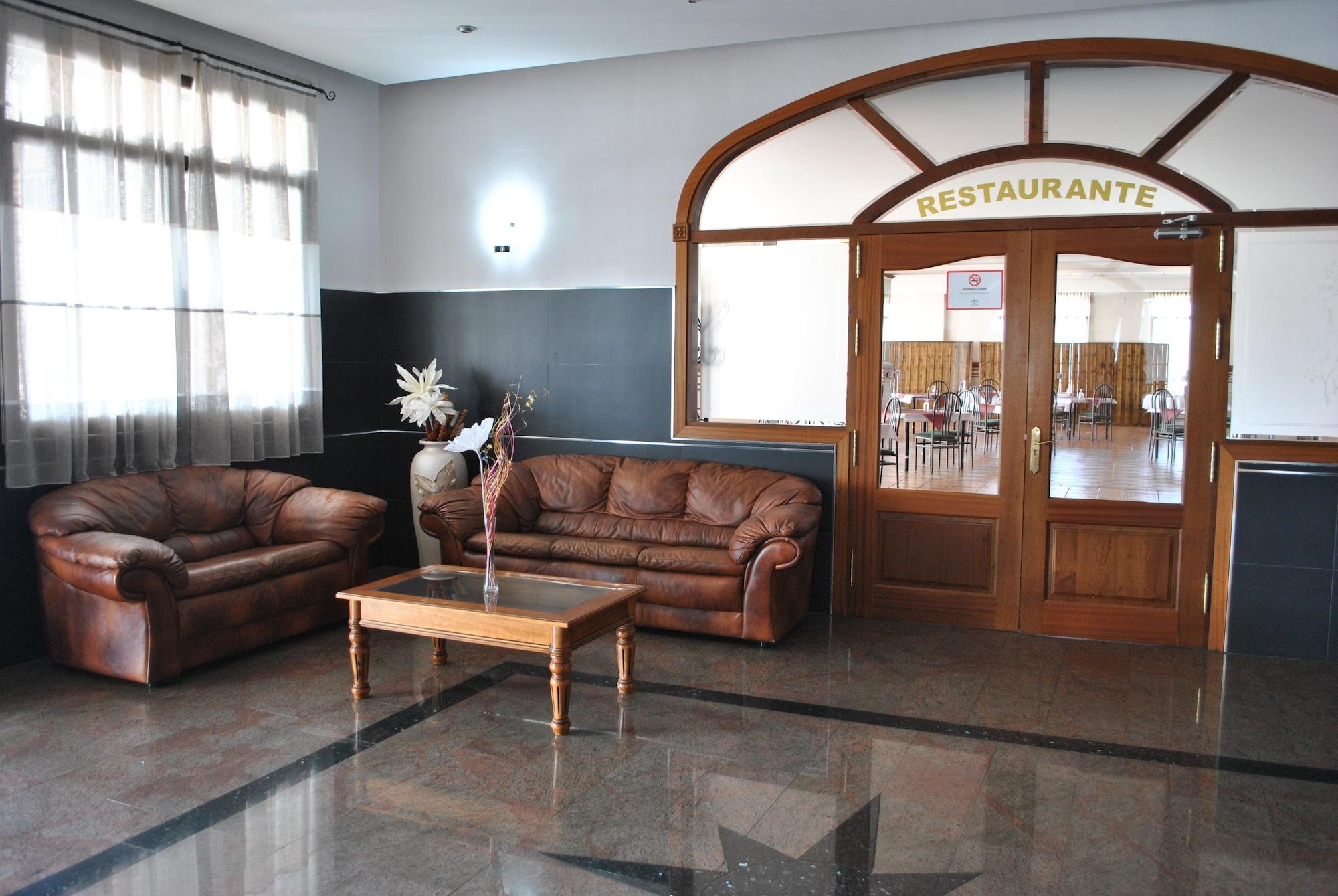 Vista Lobby Hotel Restaurante Dama de Baza