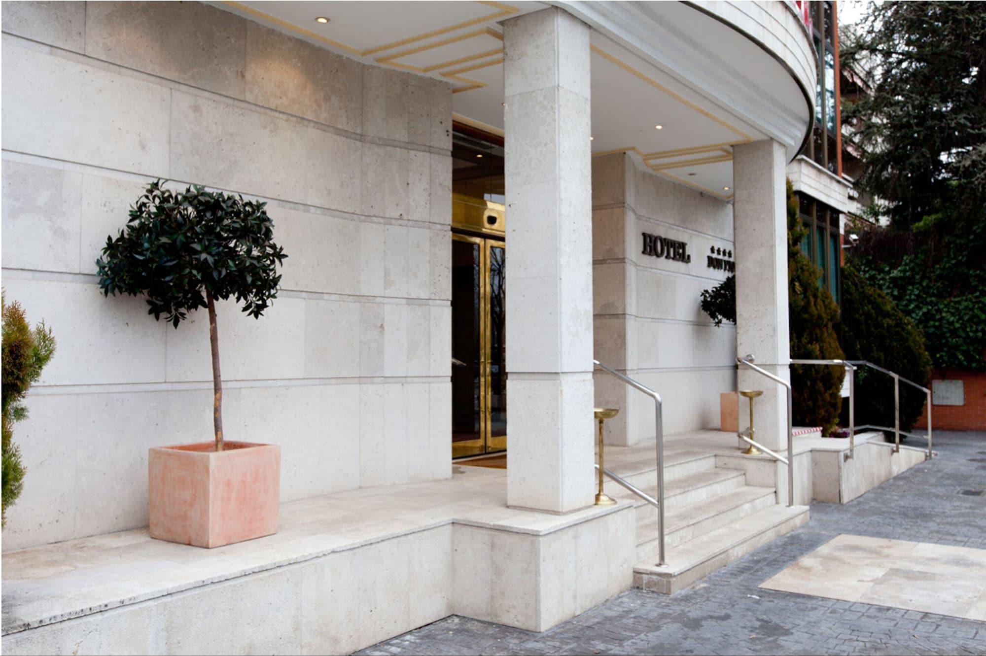 Vista Exterior Hotel Don Pio