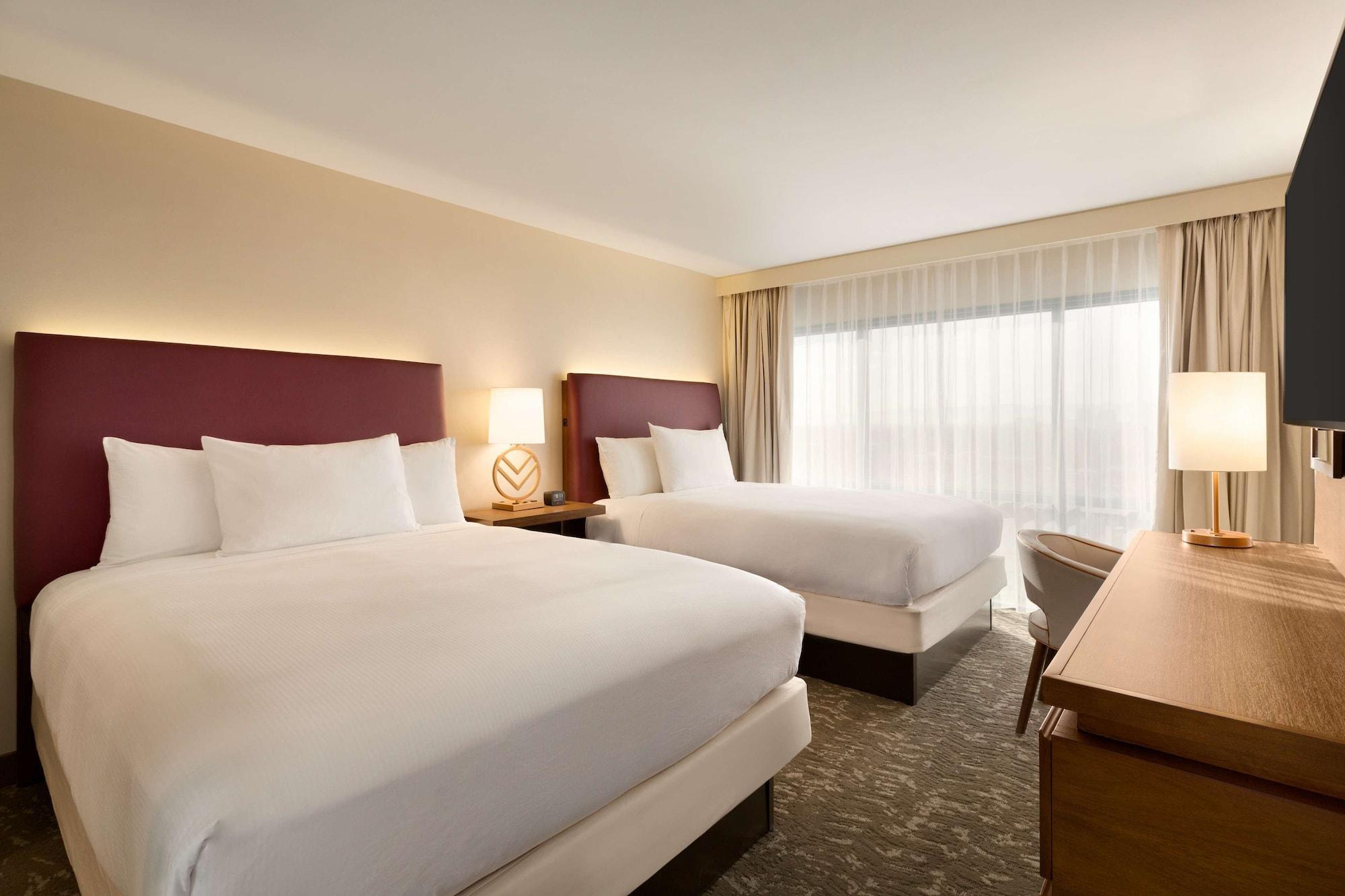 Habitación Embassy Suites by Hilton Phoenix Downtown North
