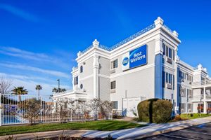 Alojamiento - Best Western Capital City Inn