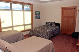 Alquiler Vacacional - Craftsman Style Home in Country Setting
