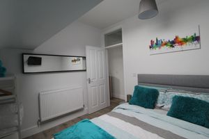 Alquiler Vacacional - Beautiful 2 bedroom apartment in a great location at Childwall Fiveways (Flat 2)