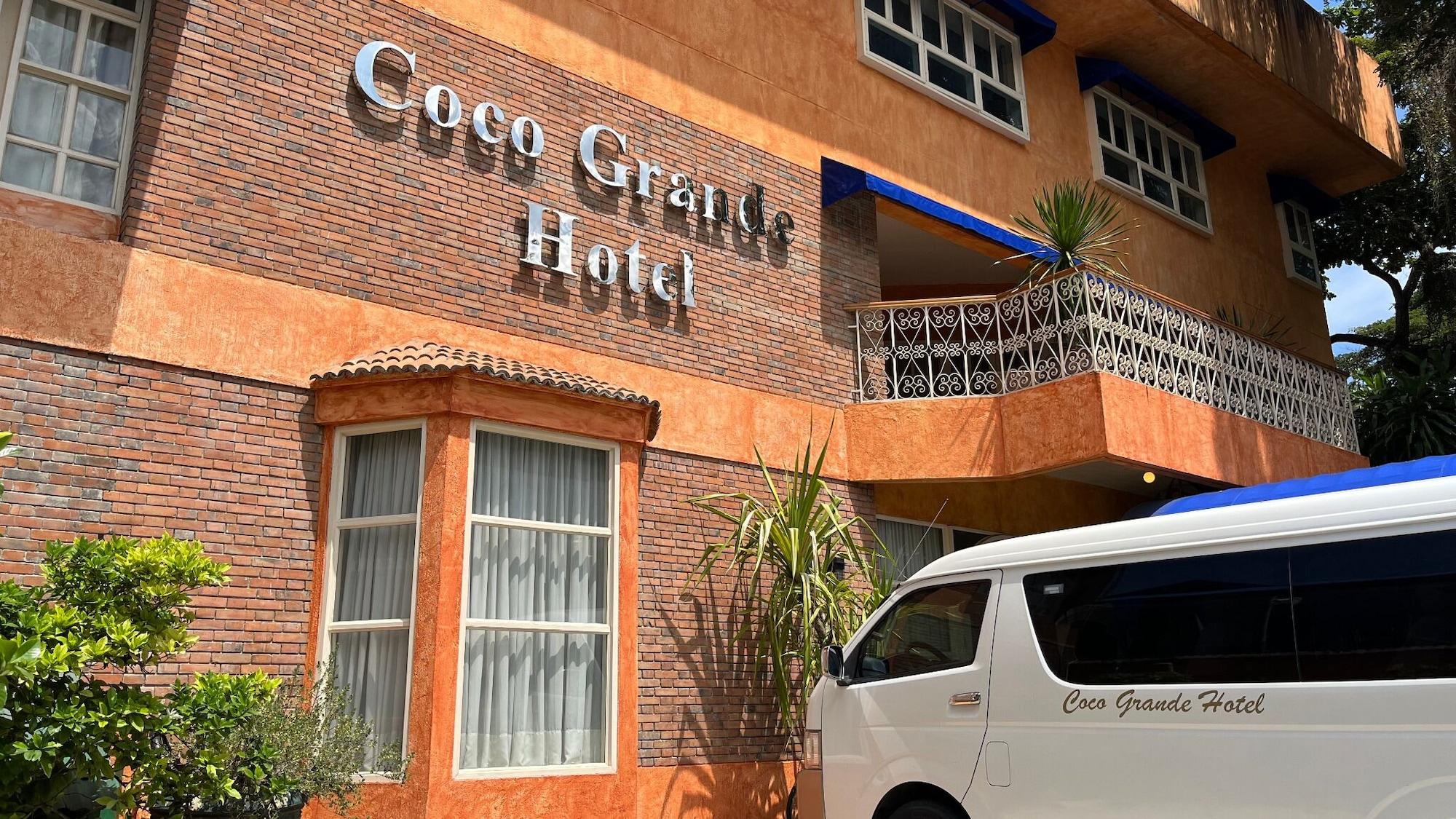 Varios Coco Grande Hotel
