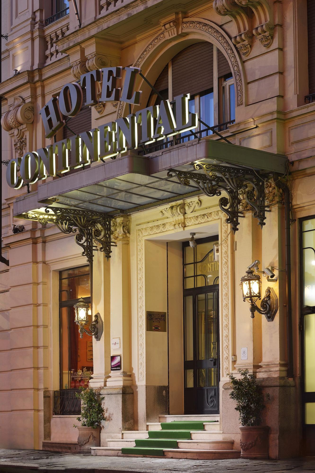 Vista Exterior Hotel Continental Genova