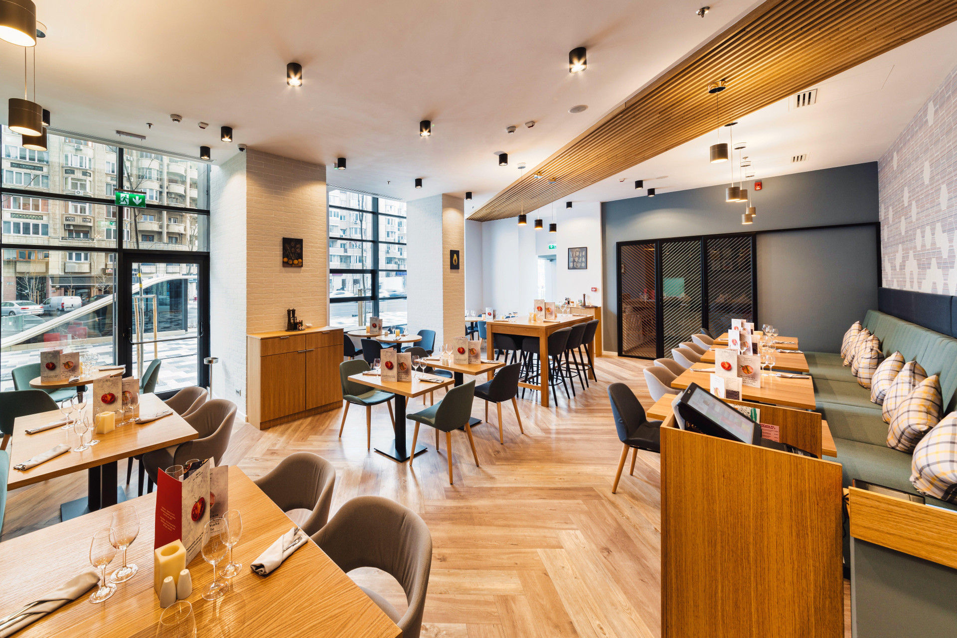 Restaurant Holiday Inn Bucharest - Times by IHG