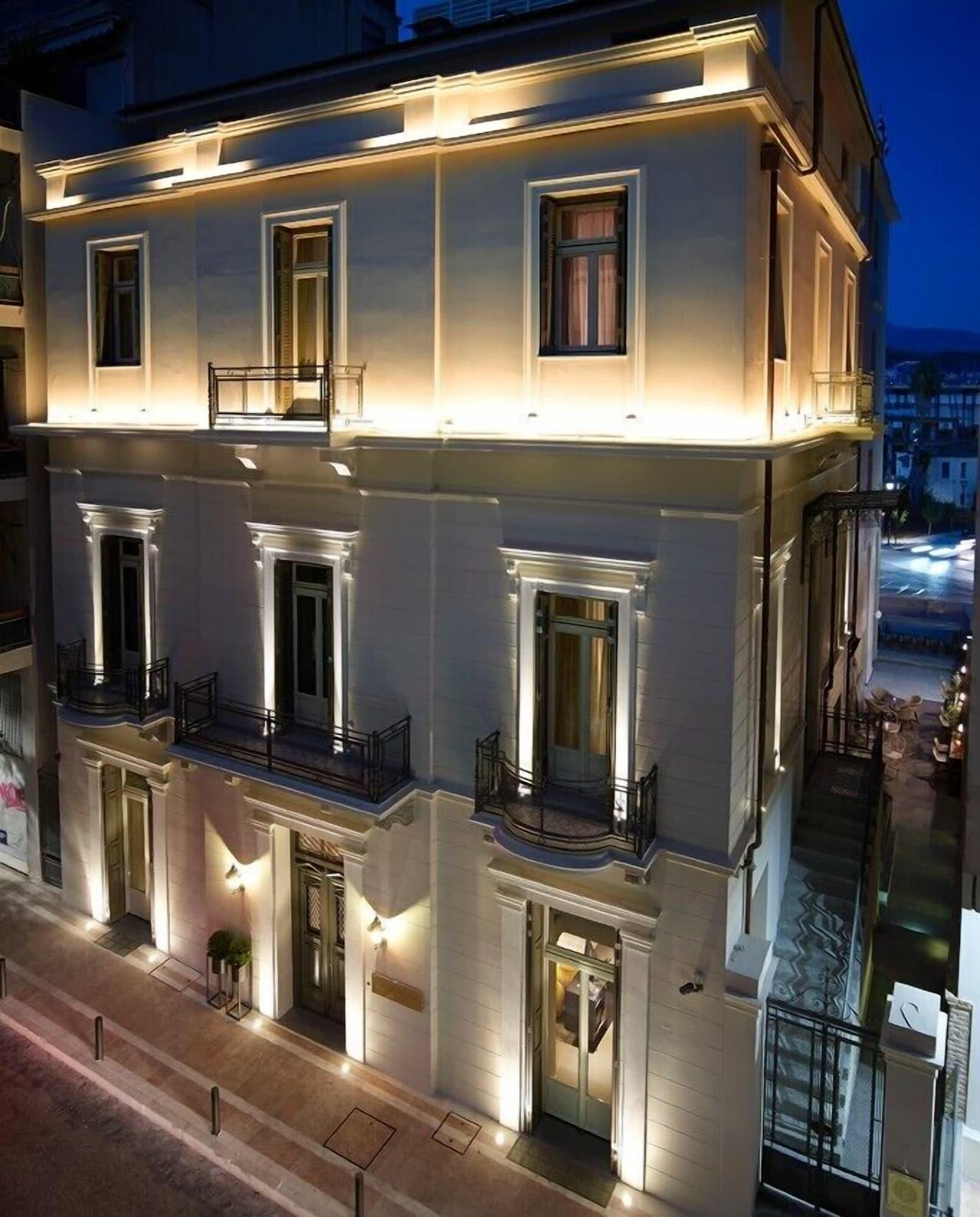 Vista Exterior Marpessa Smart Luxury Hotel