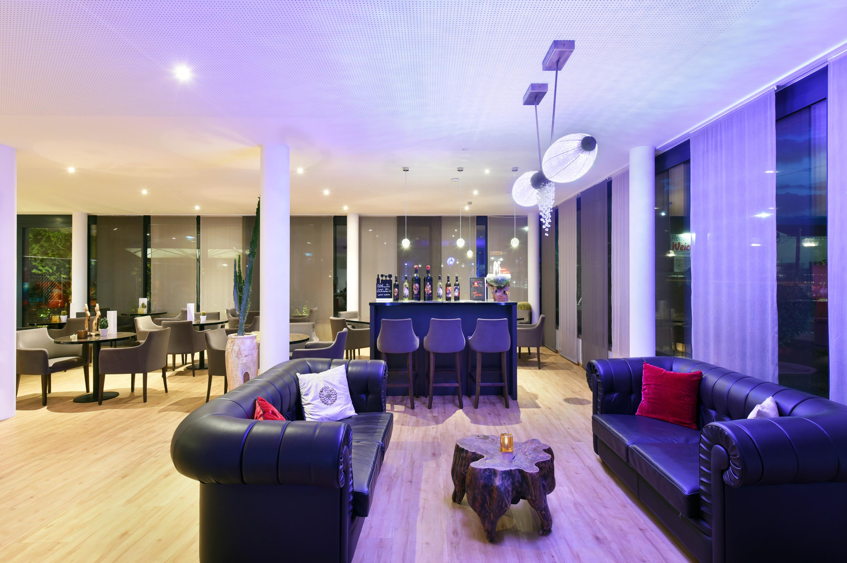 Bar/Salón Amedia Luxury Suites Graz, Trademark Collection by Wyndham