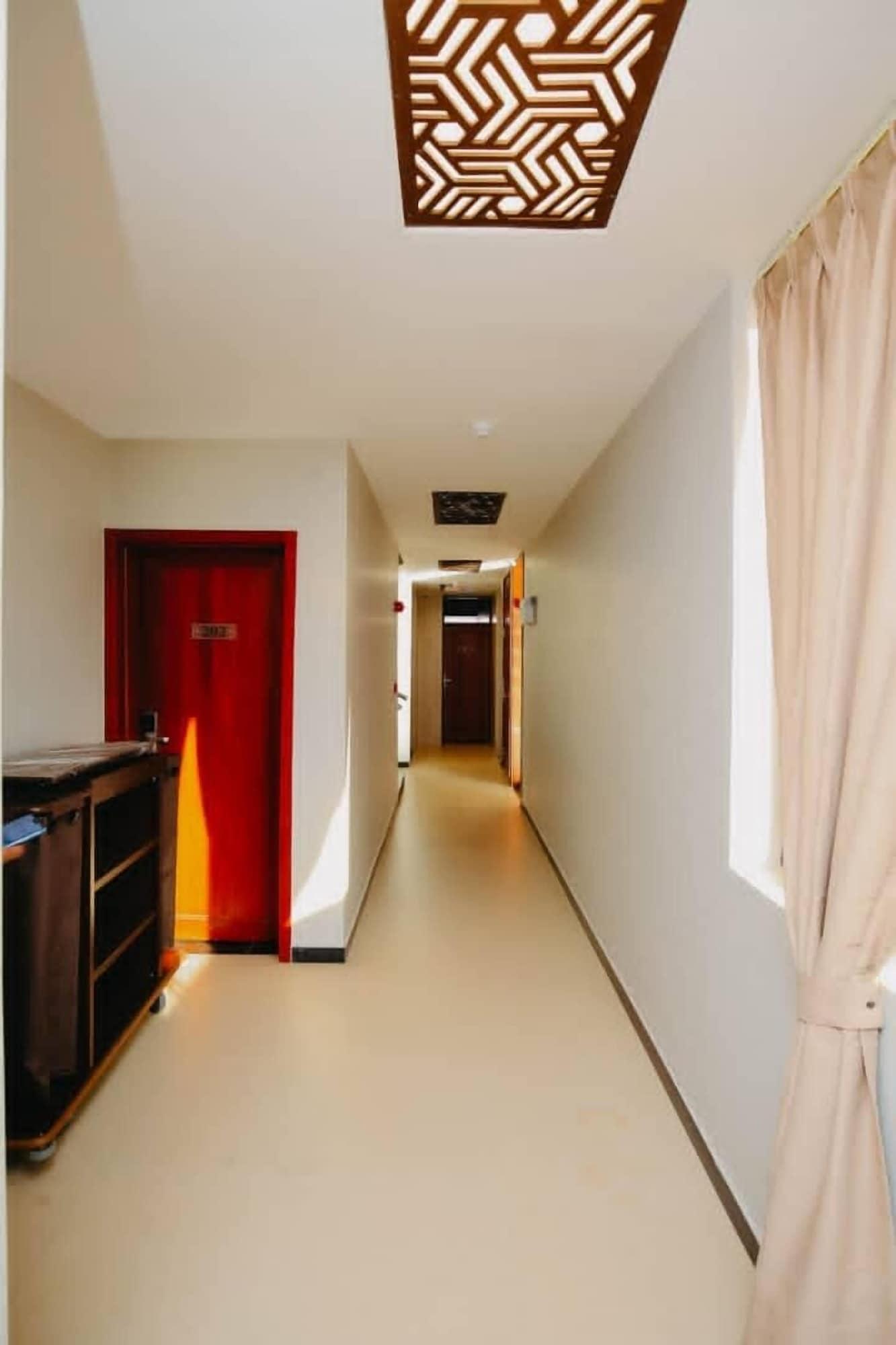 Varios Inoga Luxury Hotel