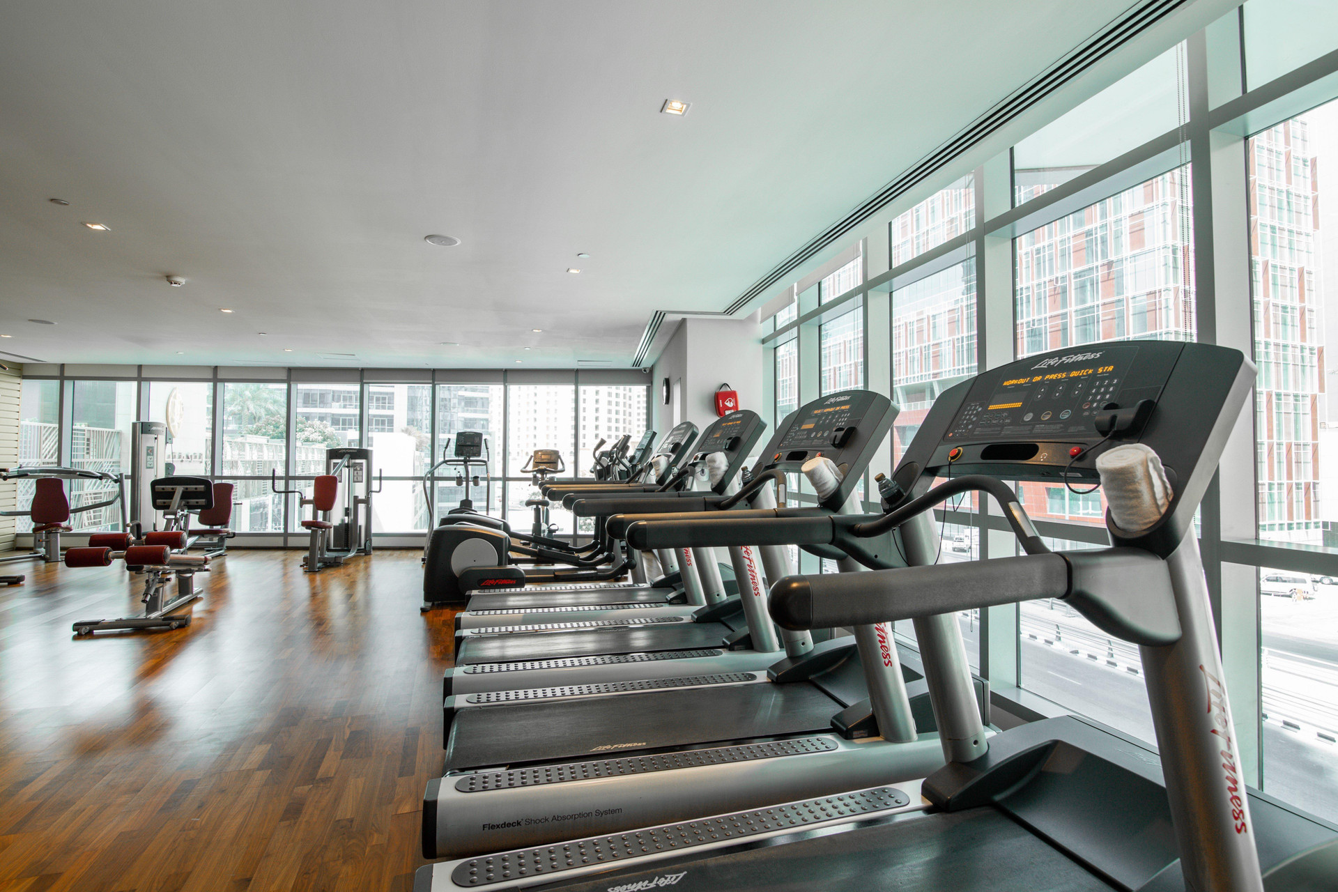 Gimnasio InterContinental Dubai Marina by IHG