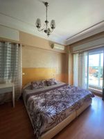 Alquiler Vacacional - Apartment with private garden good location in California. Parking available