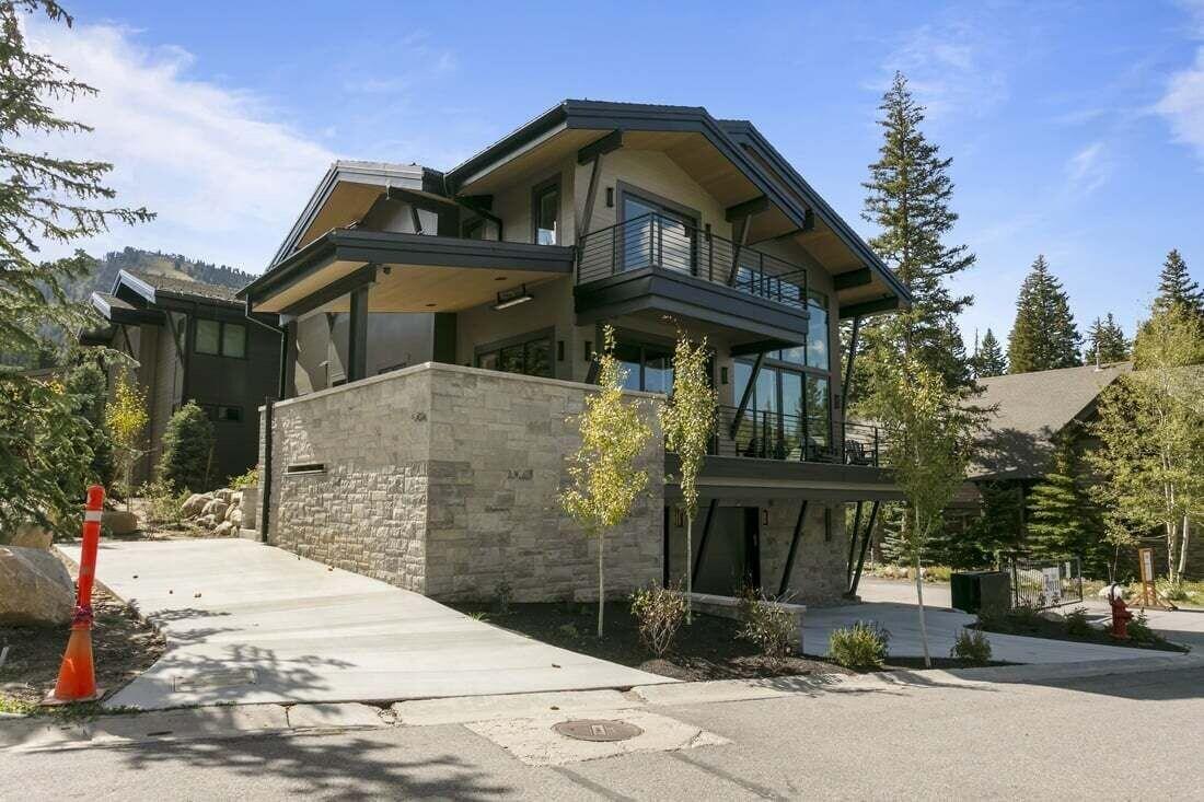 Vista Exterior 9401 - Silver Aspen - Five Bedroom Luxury Townhome 5 Home