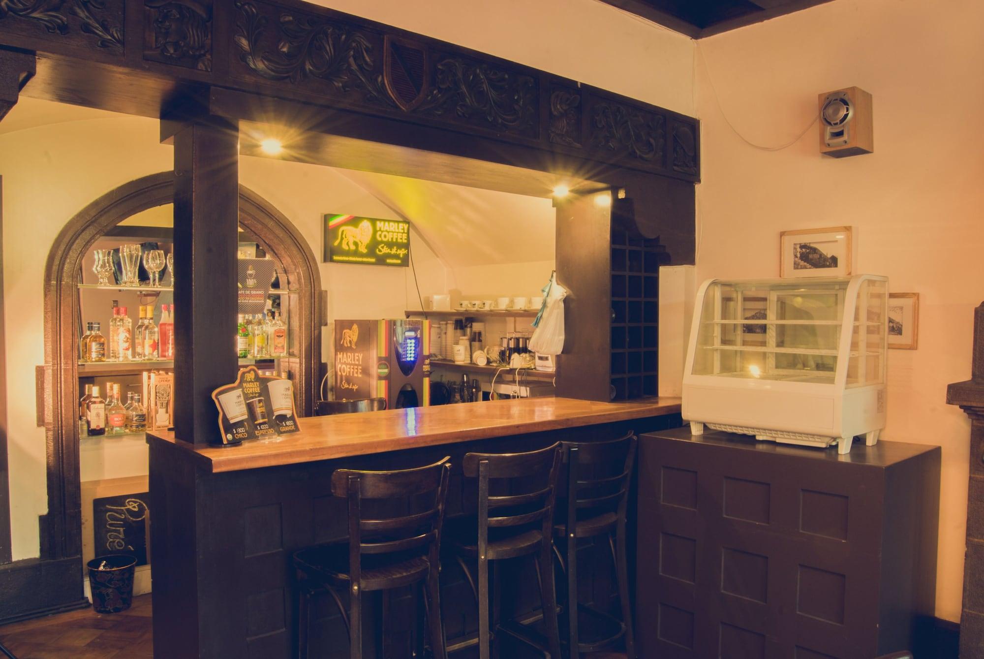 Bar/Salón Landay Hostel