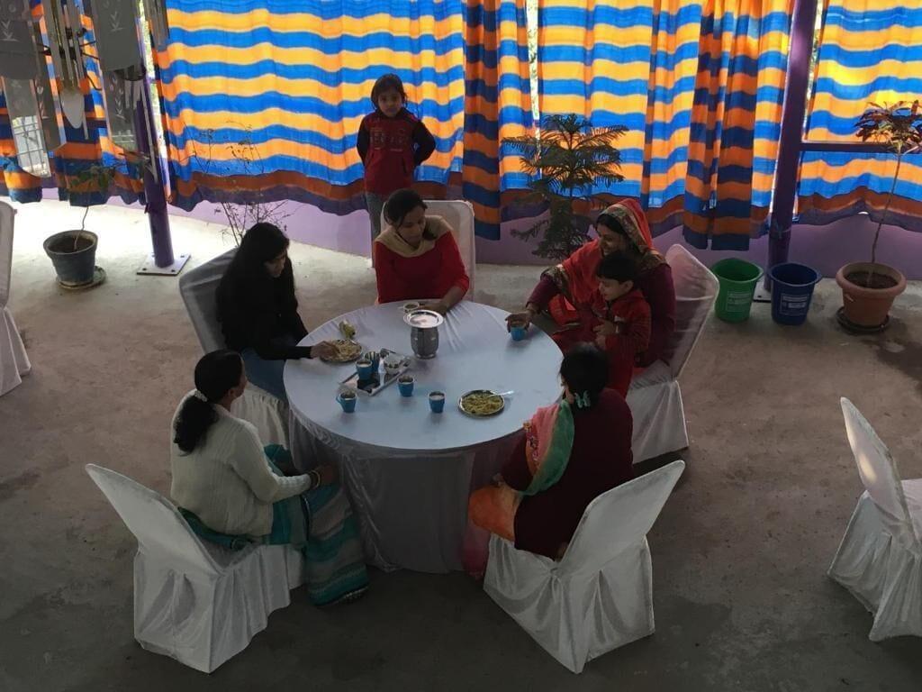 Salón de Baile Srishti Shelter