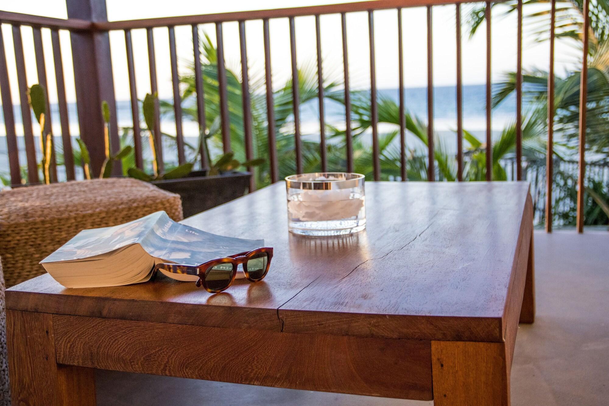 Vista Lobby Preabeach Villas