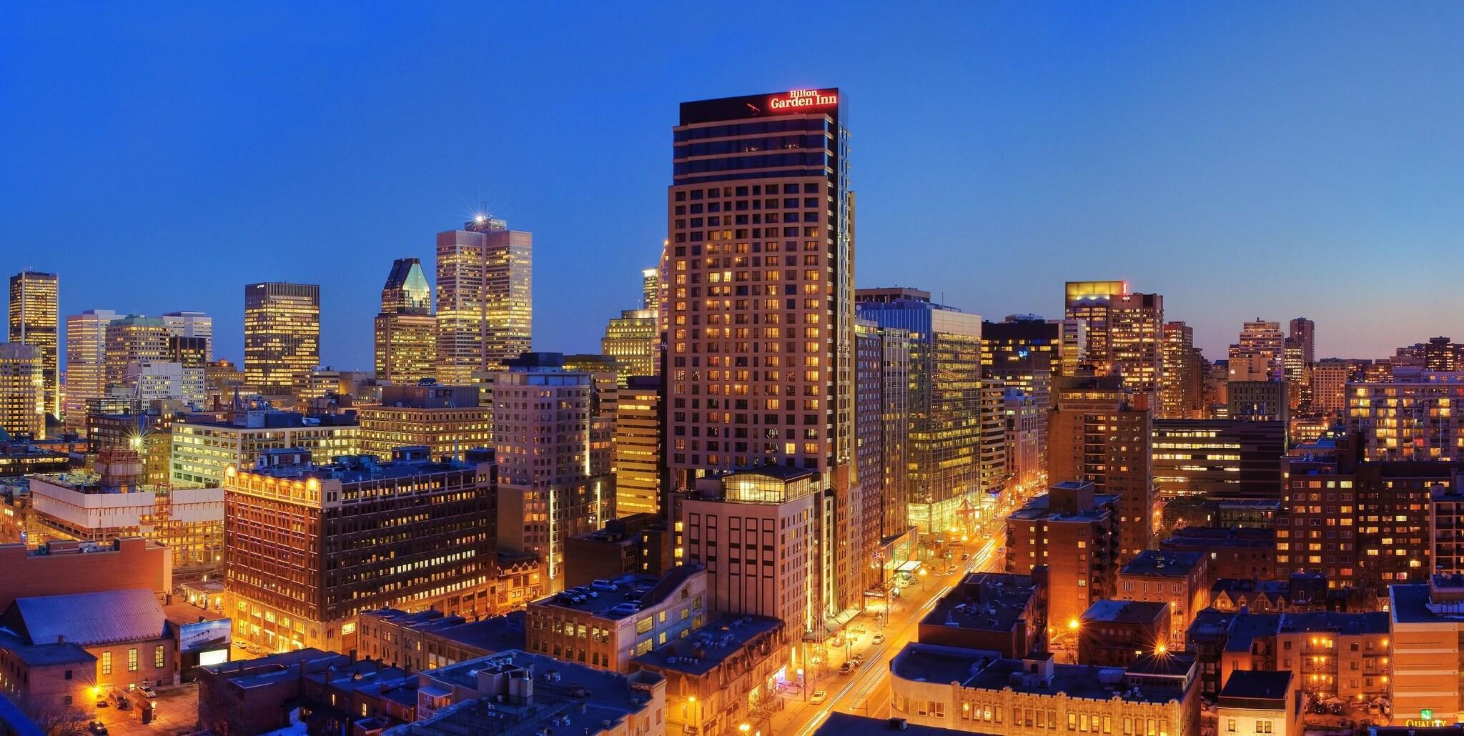 Vista Exterior Hilton Garden Inn Montréal Centre-ville